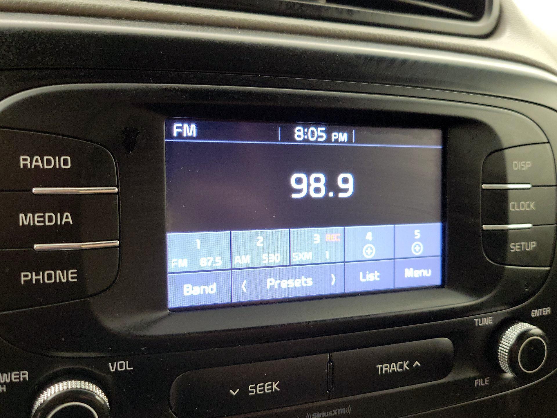 Thumbnail: 2019 Kia Soul - 15