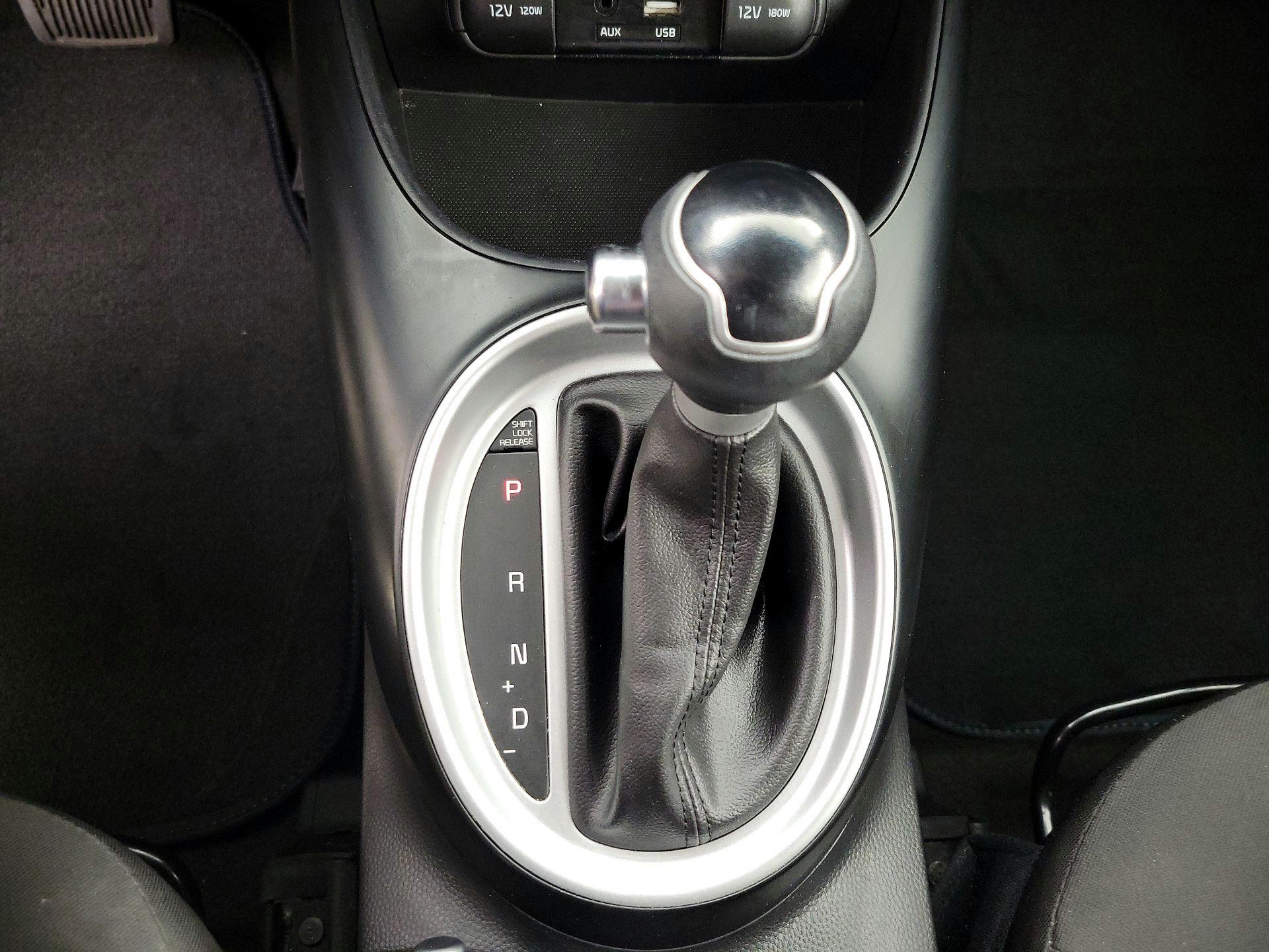 Thumbnail: 2019 Kia Soul - 17