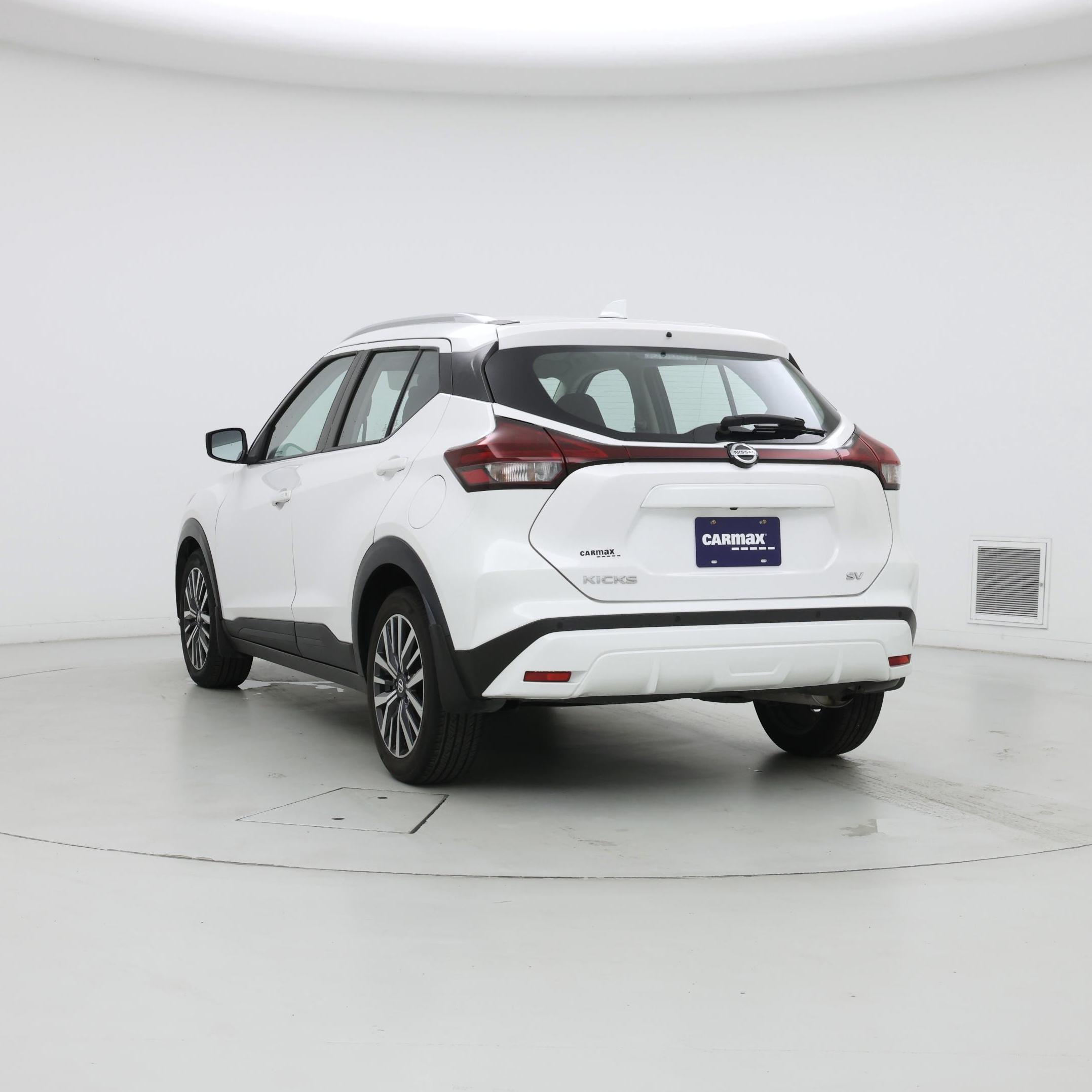 Thumbnail: 2021 Nissan Kicks - 2