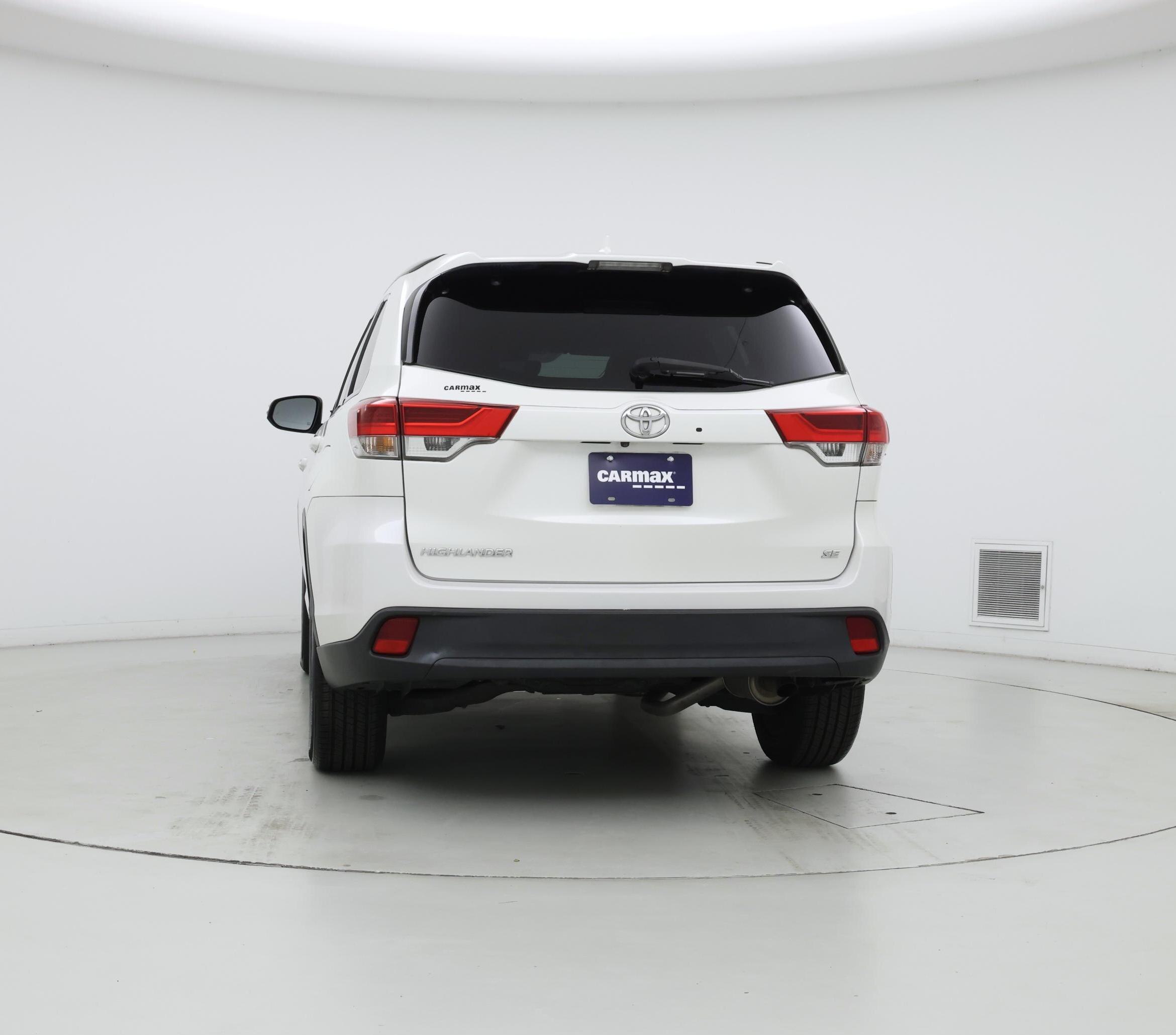 Thumbnail: 2018 Toyota Highlander - 6
