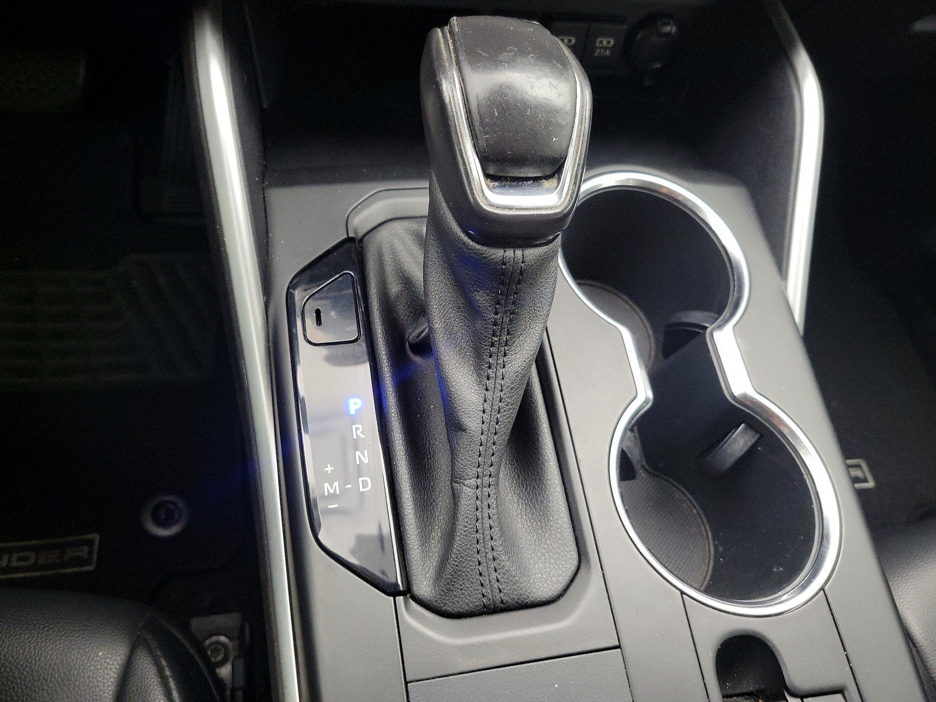 Thumbnail: 2021 Toyota Highlander - 17