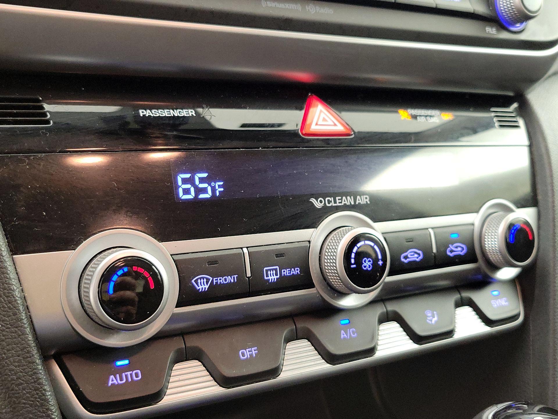 Thumbnail: 2019 Hyundai Elantra - 16