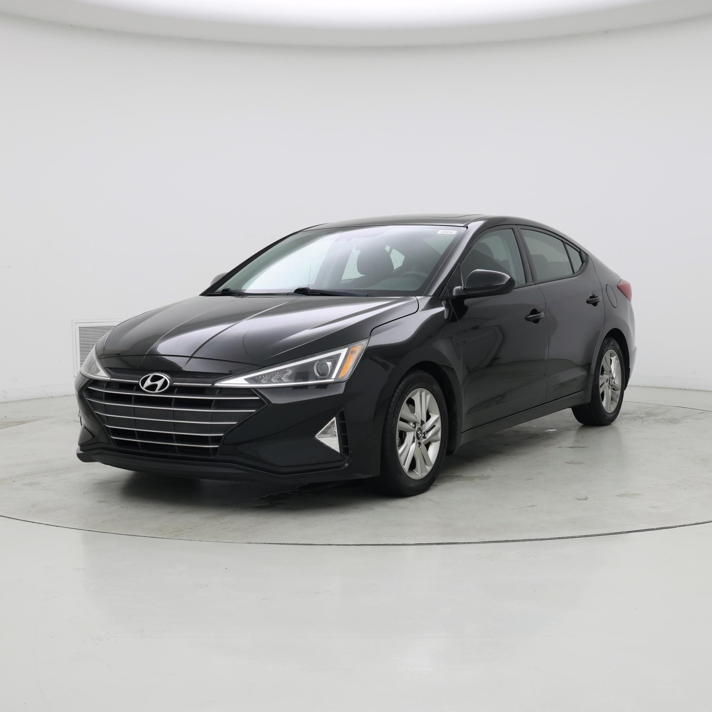 Thumbnail: 2019 Hyundai Elantra - 4
