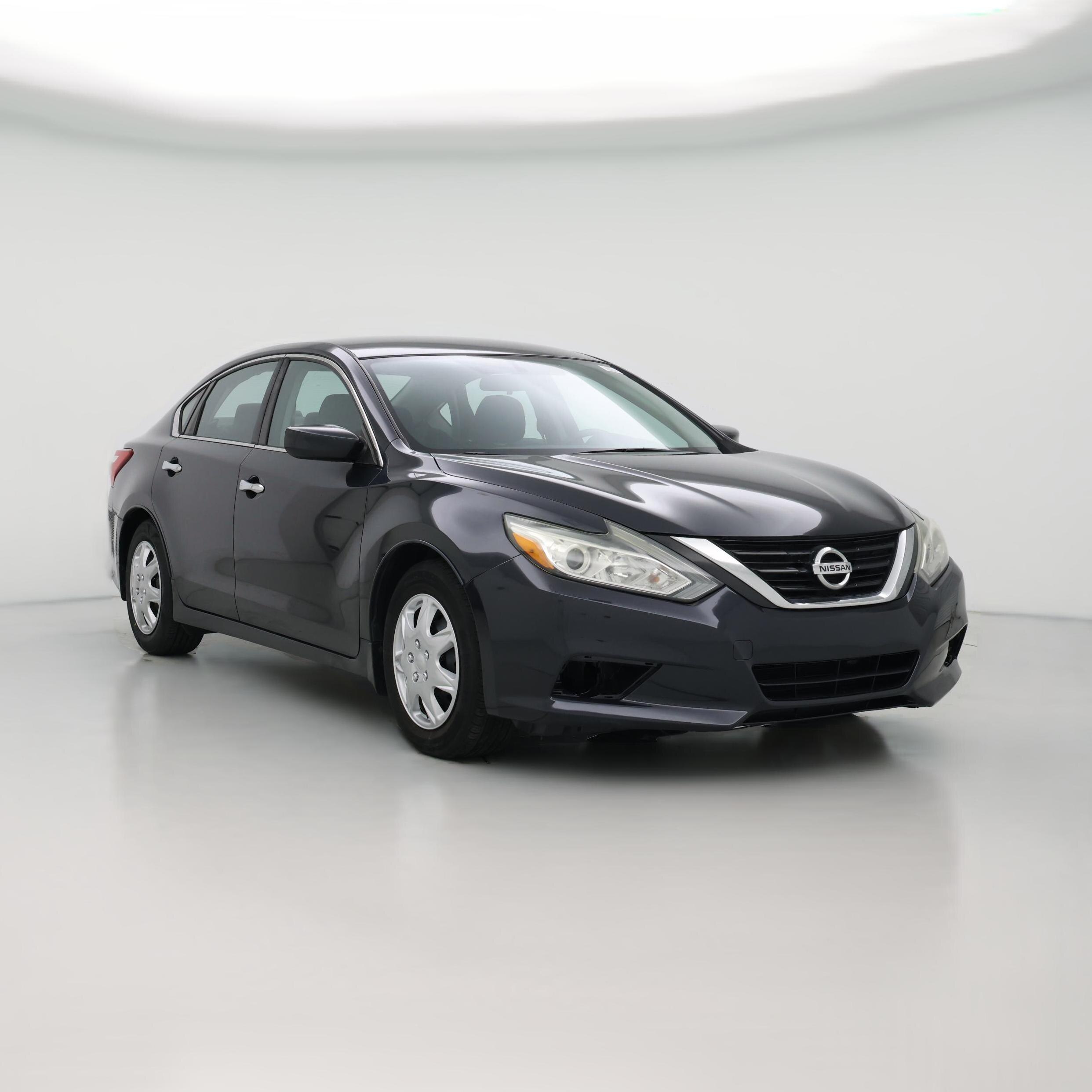 Thumbnail: 2017 Nissan Altima - 1