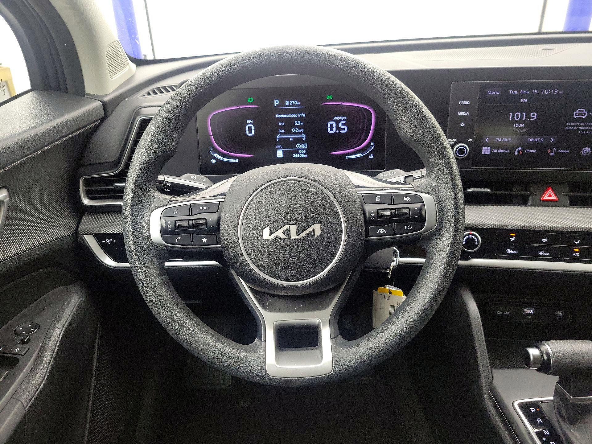 Thumbnail: 2023 Kia Sportage - 10