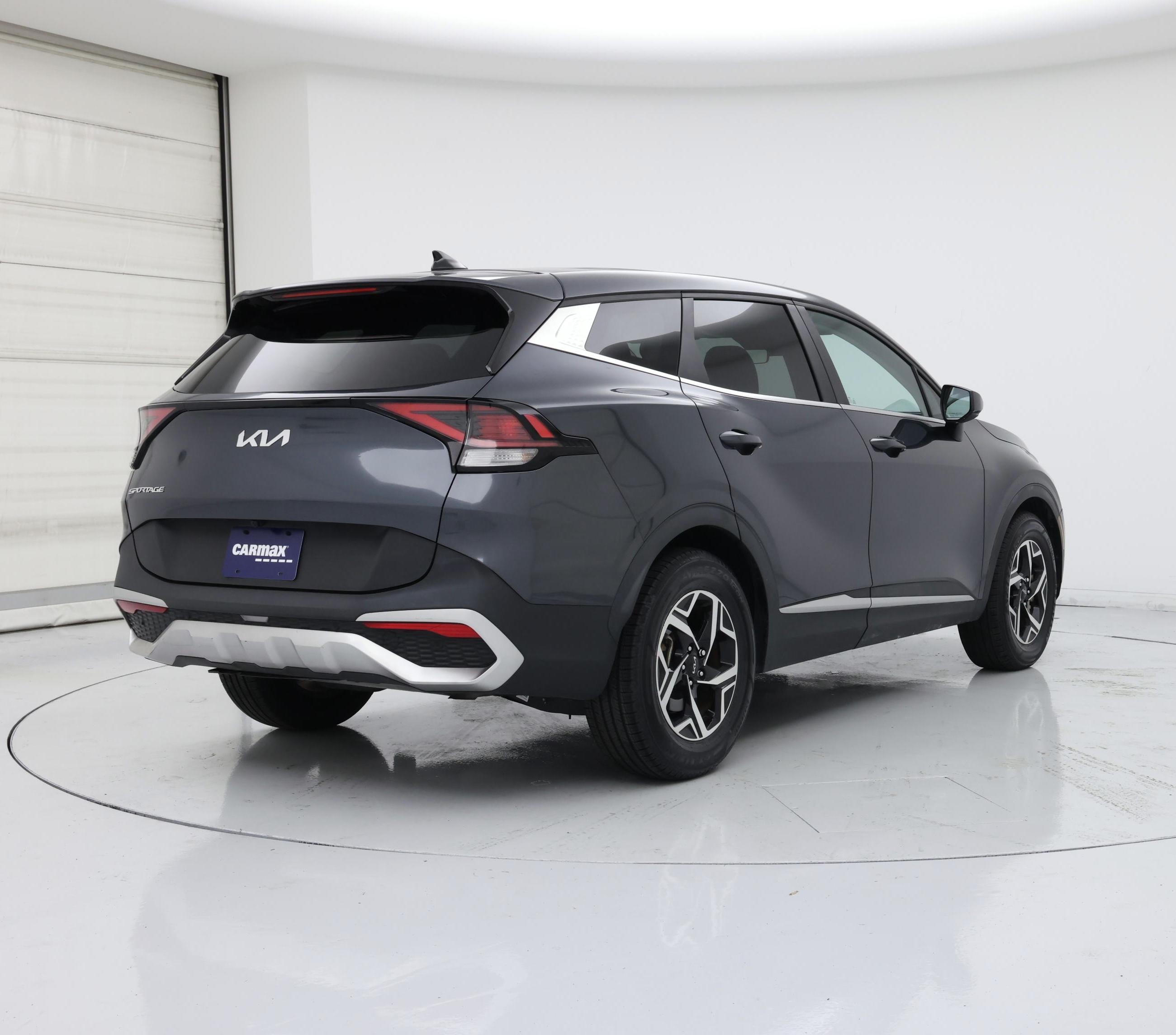 Thumbnail: 2023 Kia Sportage - 8