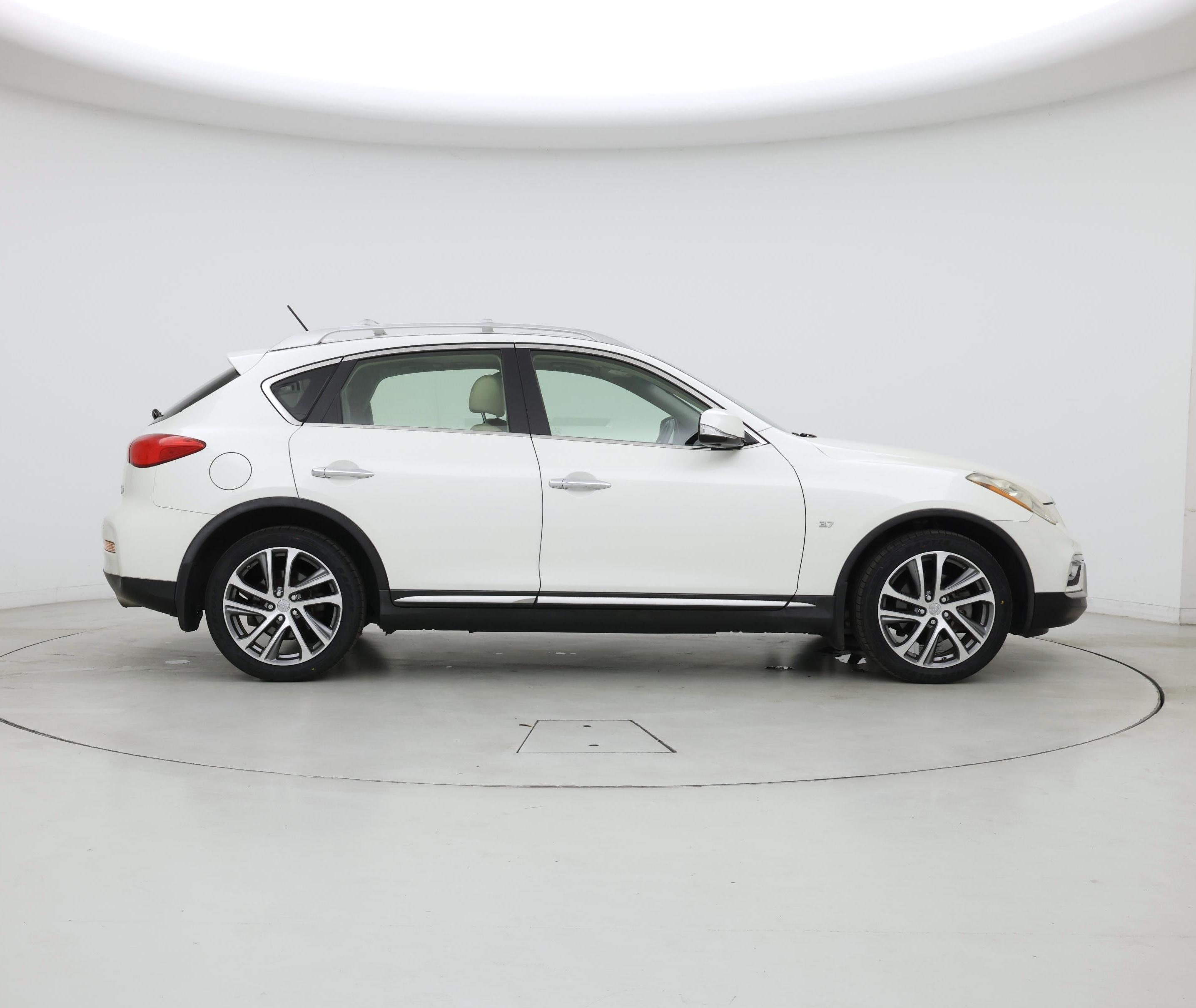 Thumbnail: 2017 INFINITI QX50 - 7