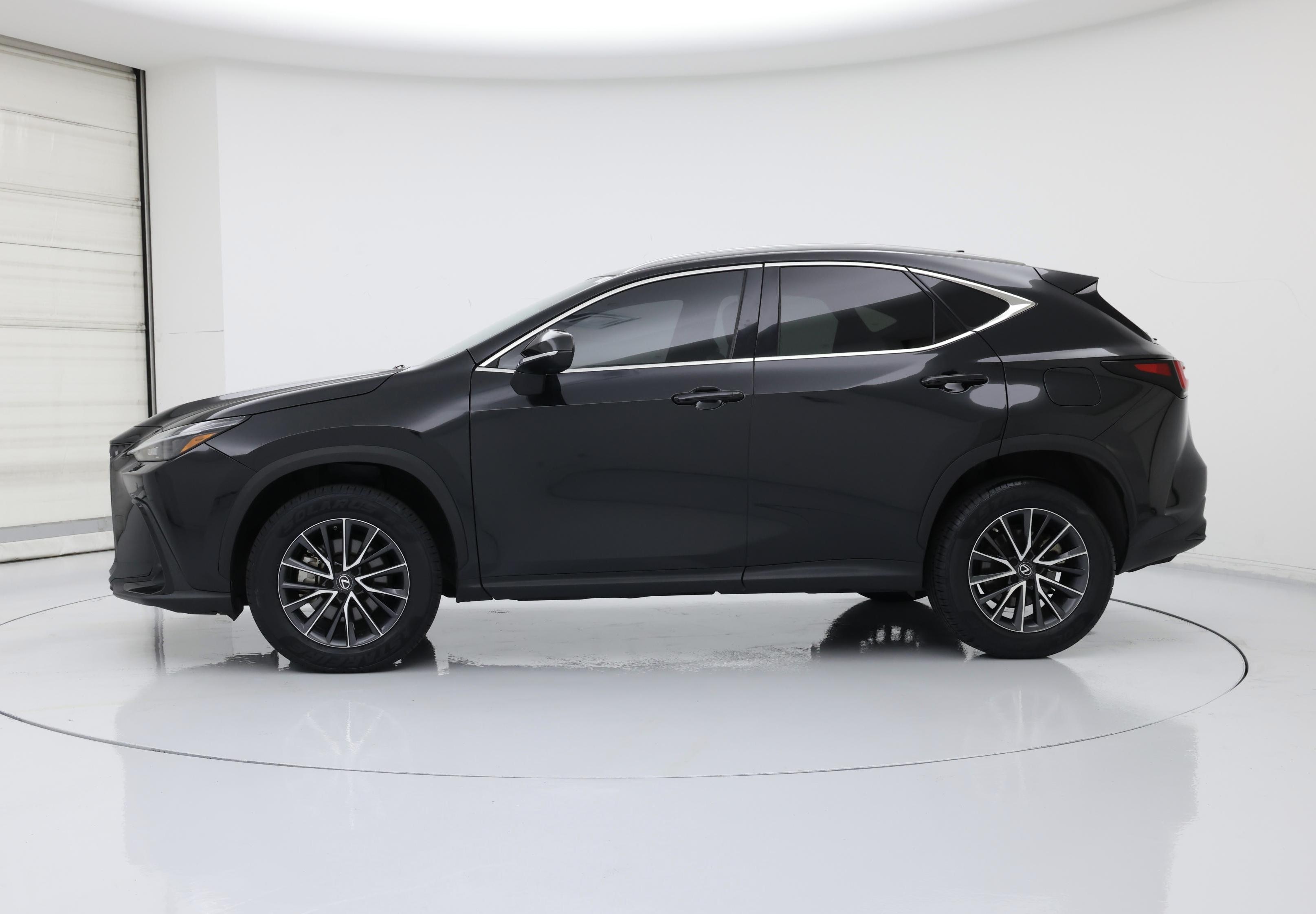 Thumbnail: 2022 Lexus NX - 3