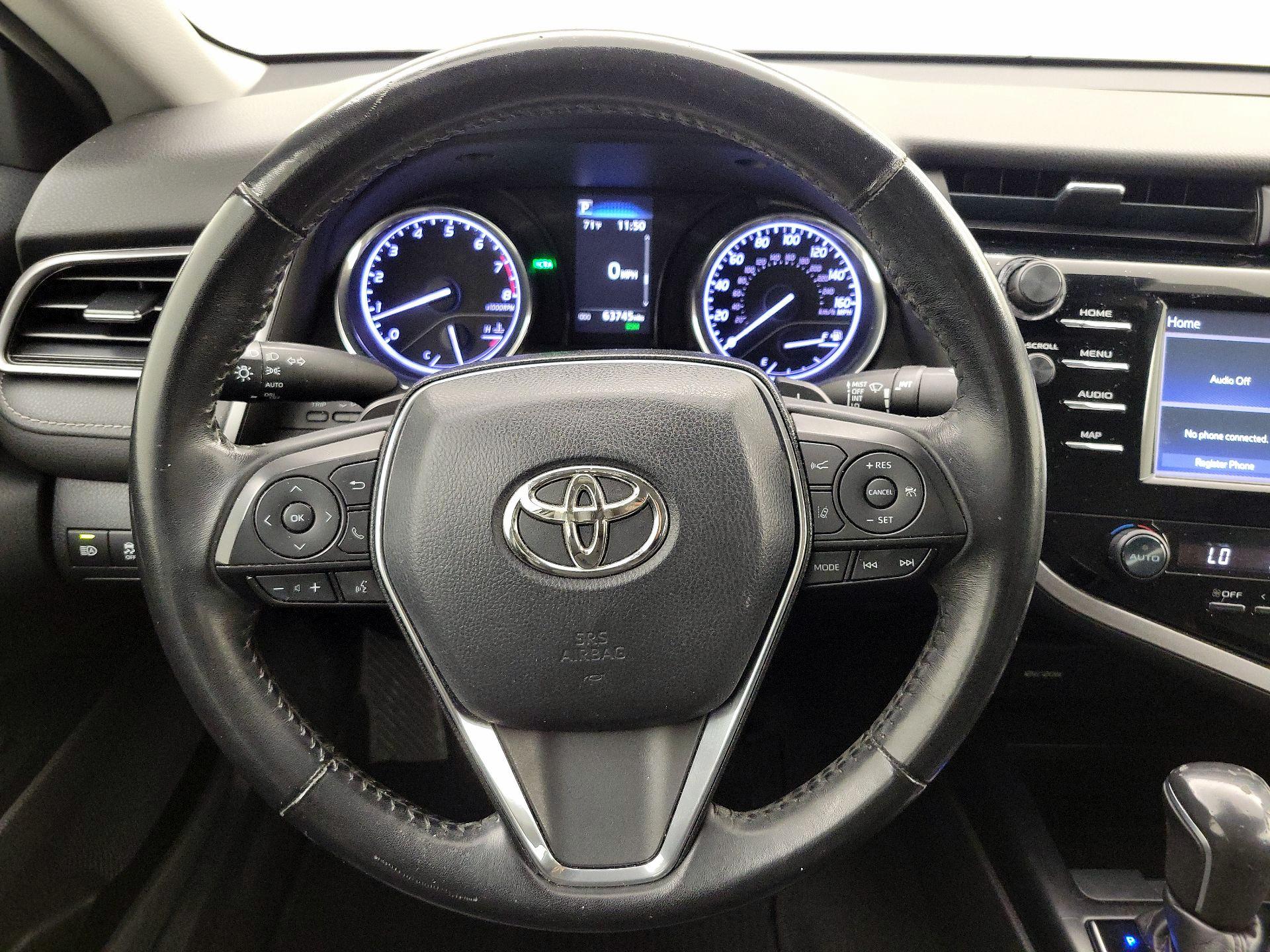 Thumbnail: 2019 Toyota Camry - 10