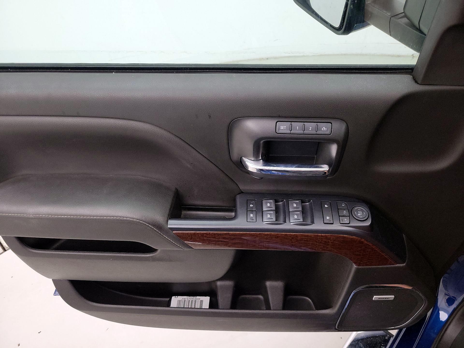 Thumbnail: 2019 GMC Sierra 2500 - 12