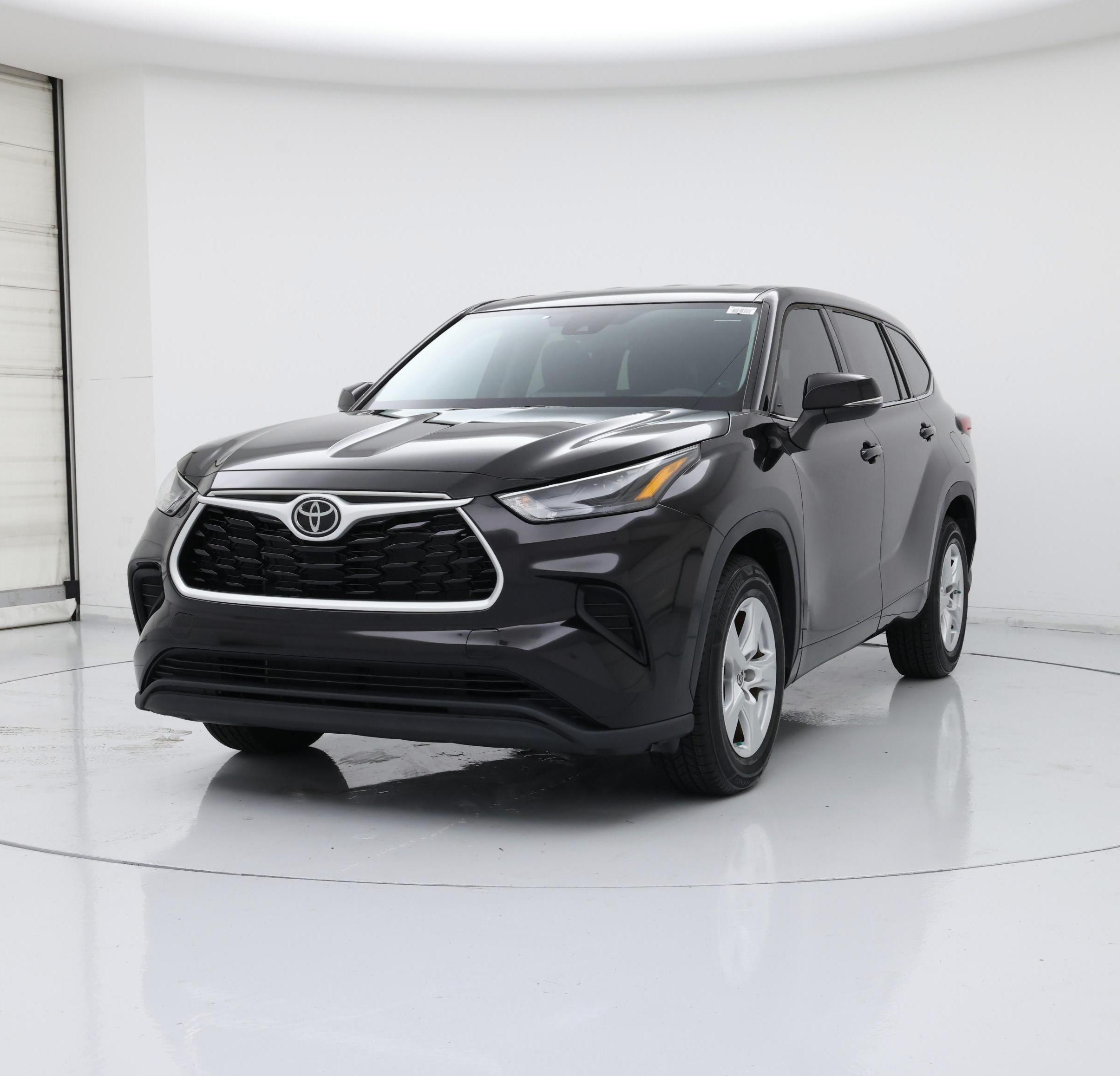 Thumbnail: 2022 Toyota Highlander - 4