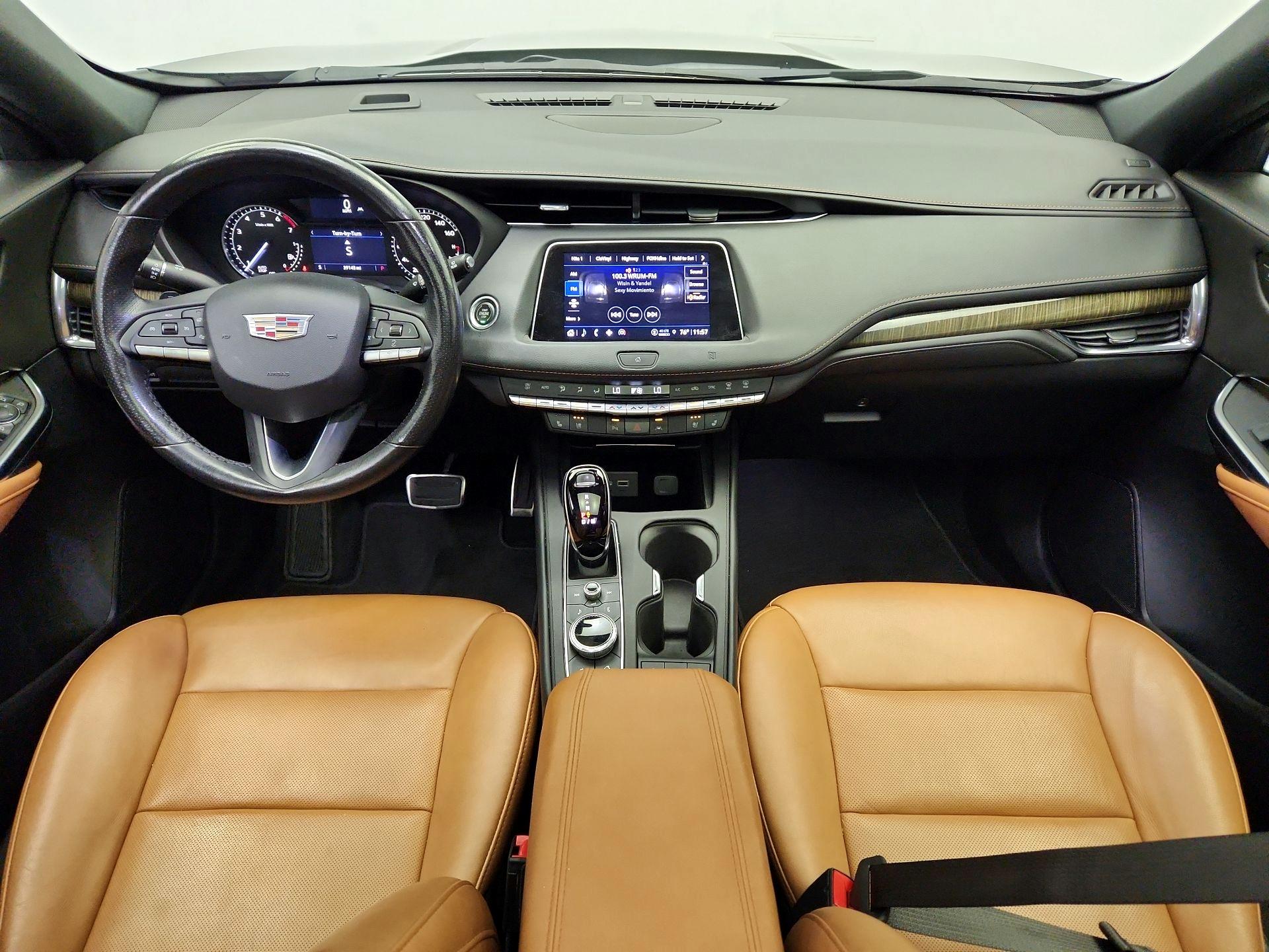 Thumbnail: 2021 Cadillac XT4 - 9