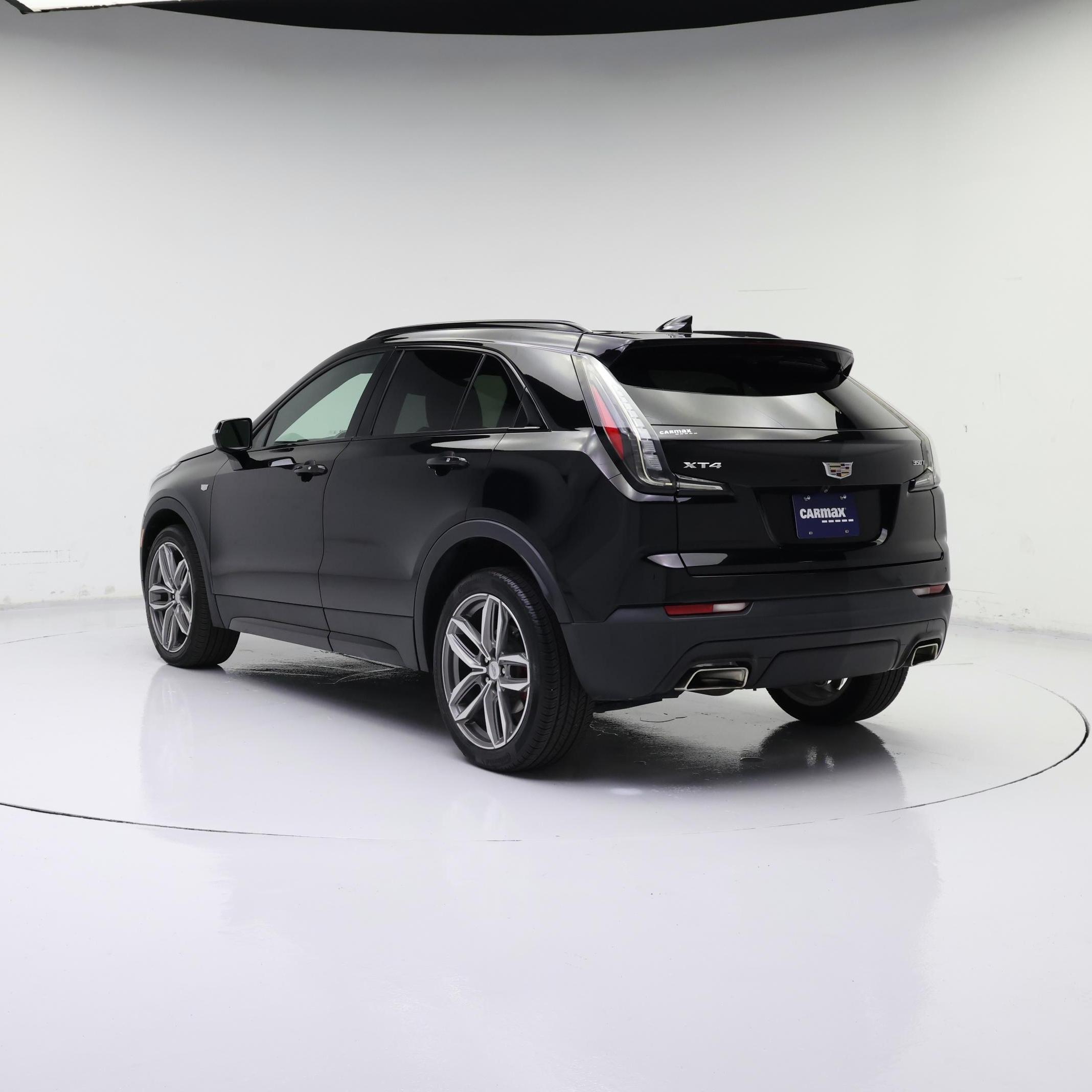 Thumbnail: 2021 Cadillac XT4 - 2