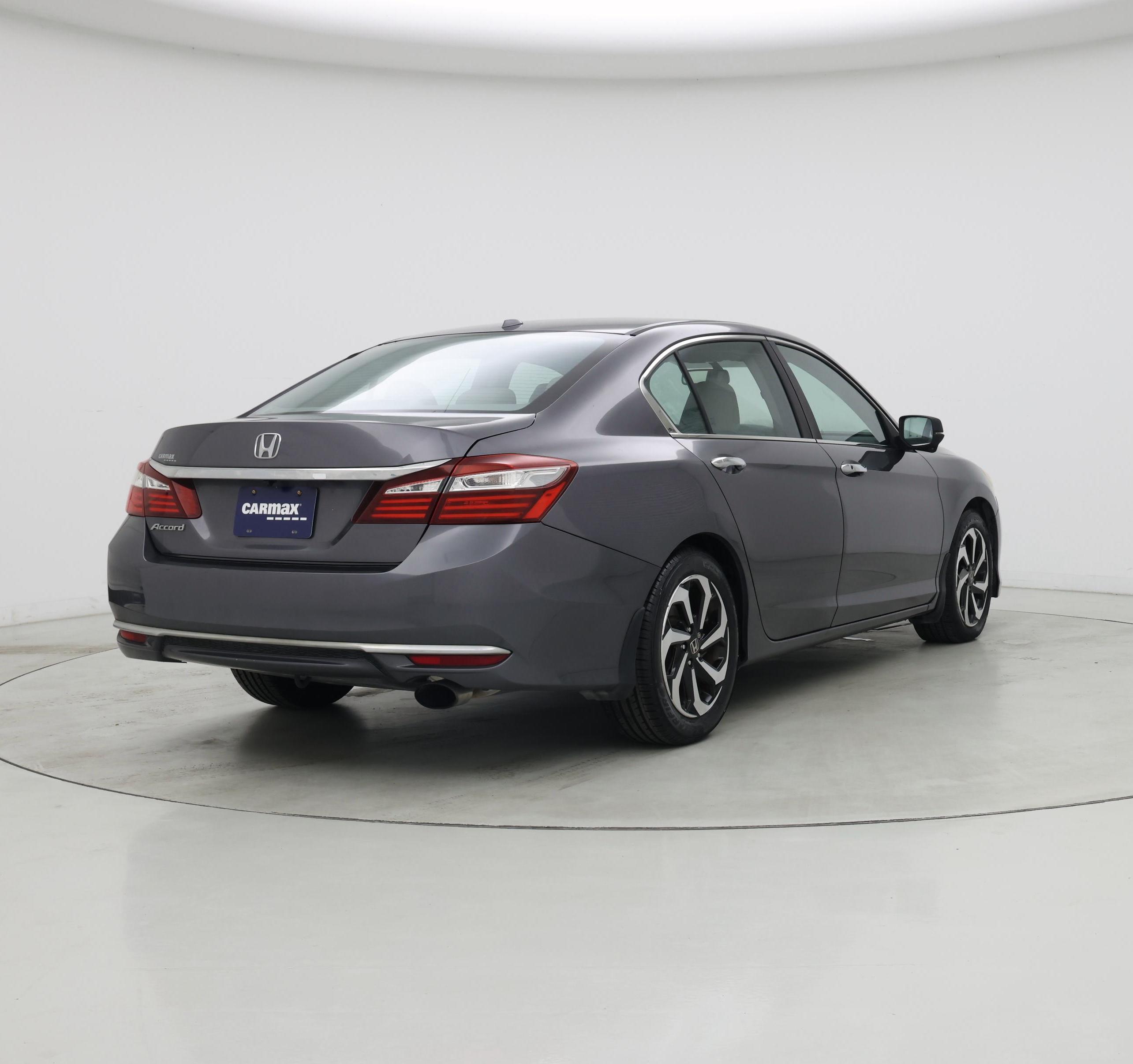 Thumbnail: 2017 Honda Accord - 8