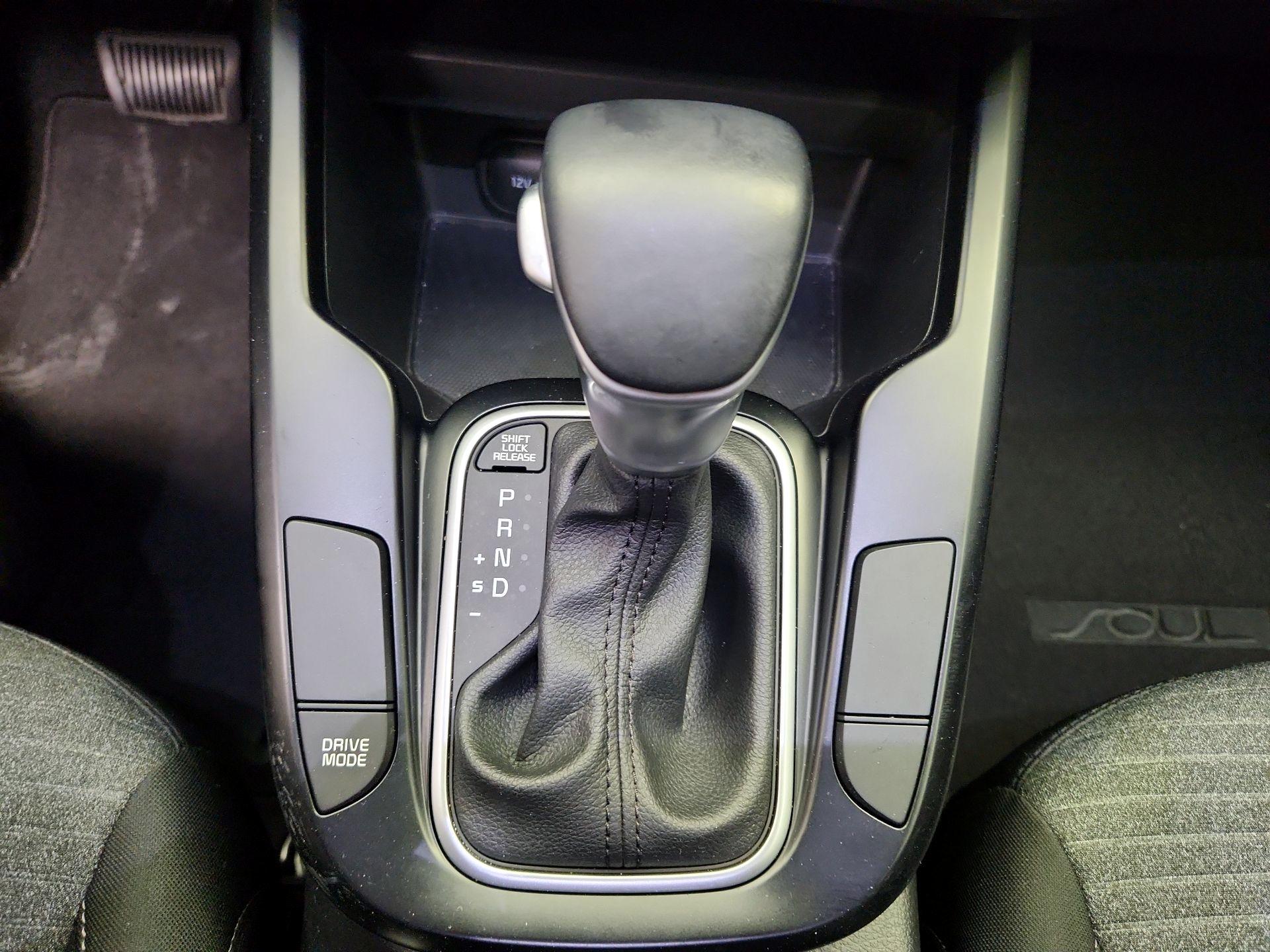 Thumbnail: 2021 Kia Soul - 17