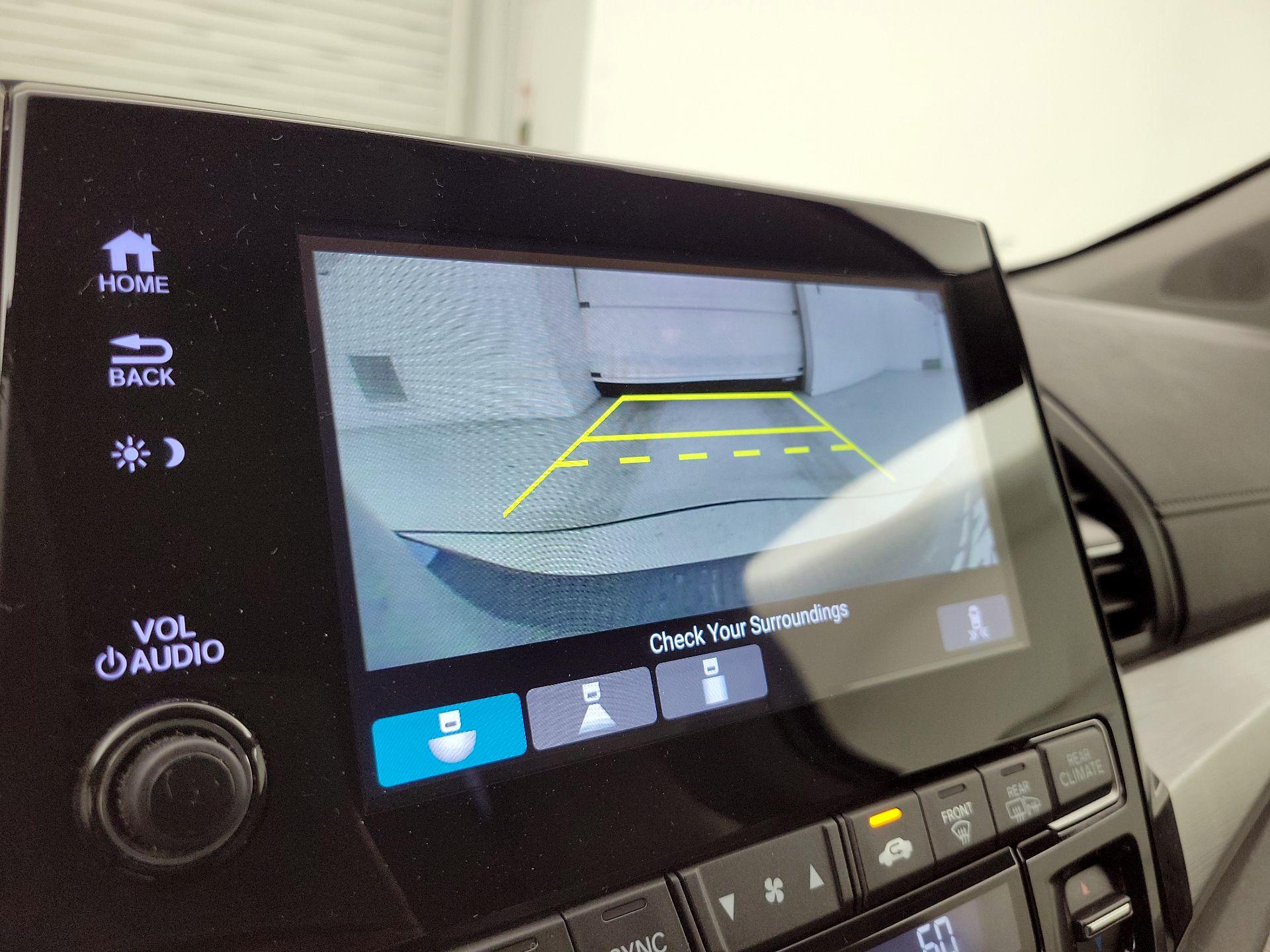 Thumbnail: 2021 Honda Odyssey - 14