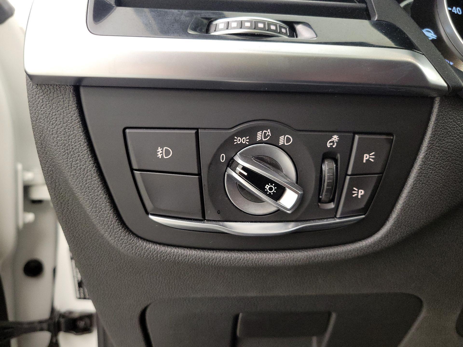 Thumbnail: 2019 BMW X3 - 13