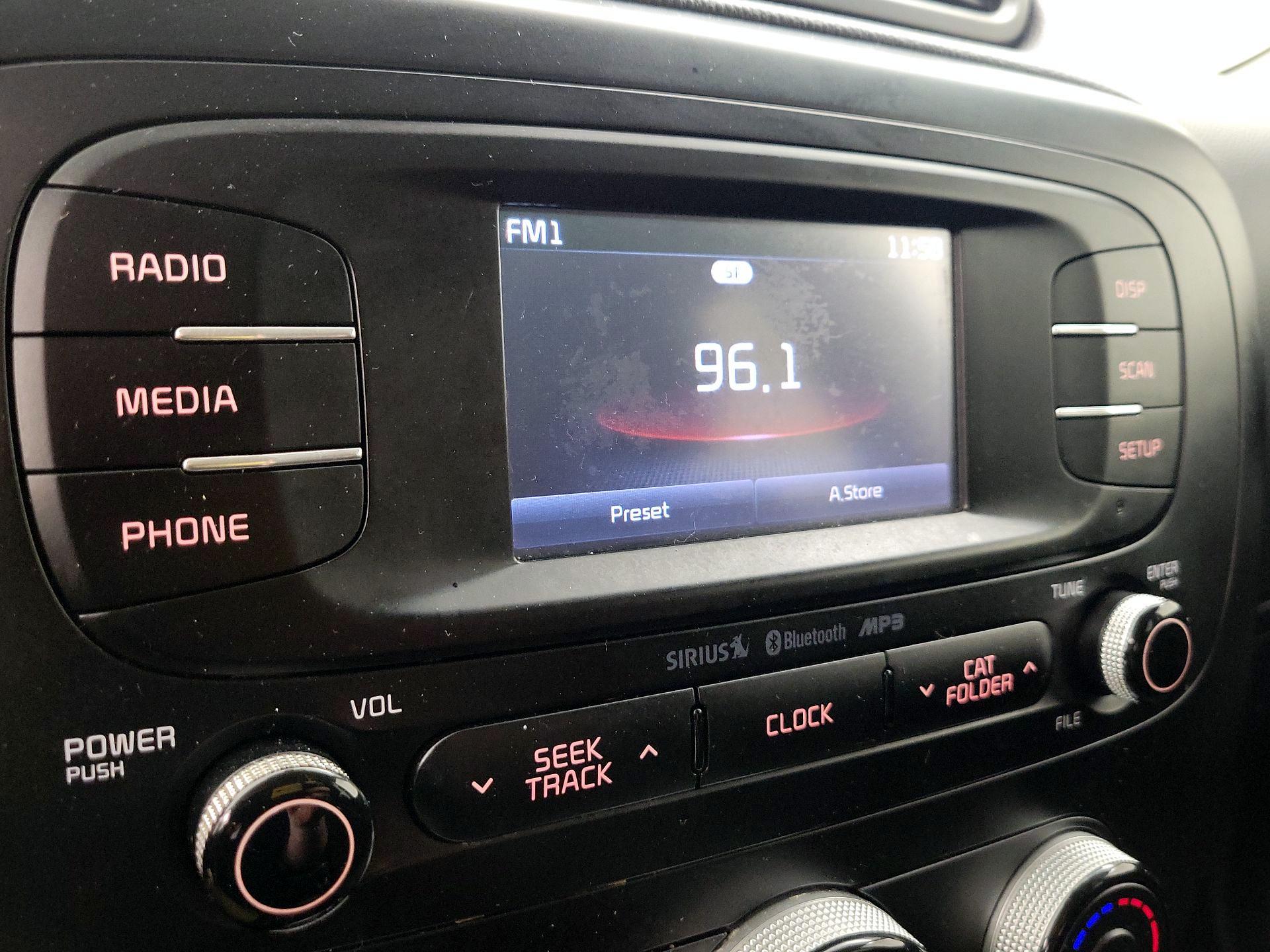 Thumbnail: 2016 Kia Soul - 15
