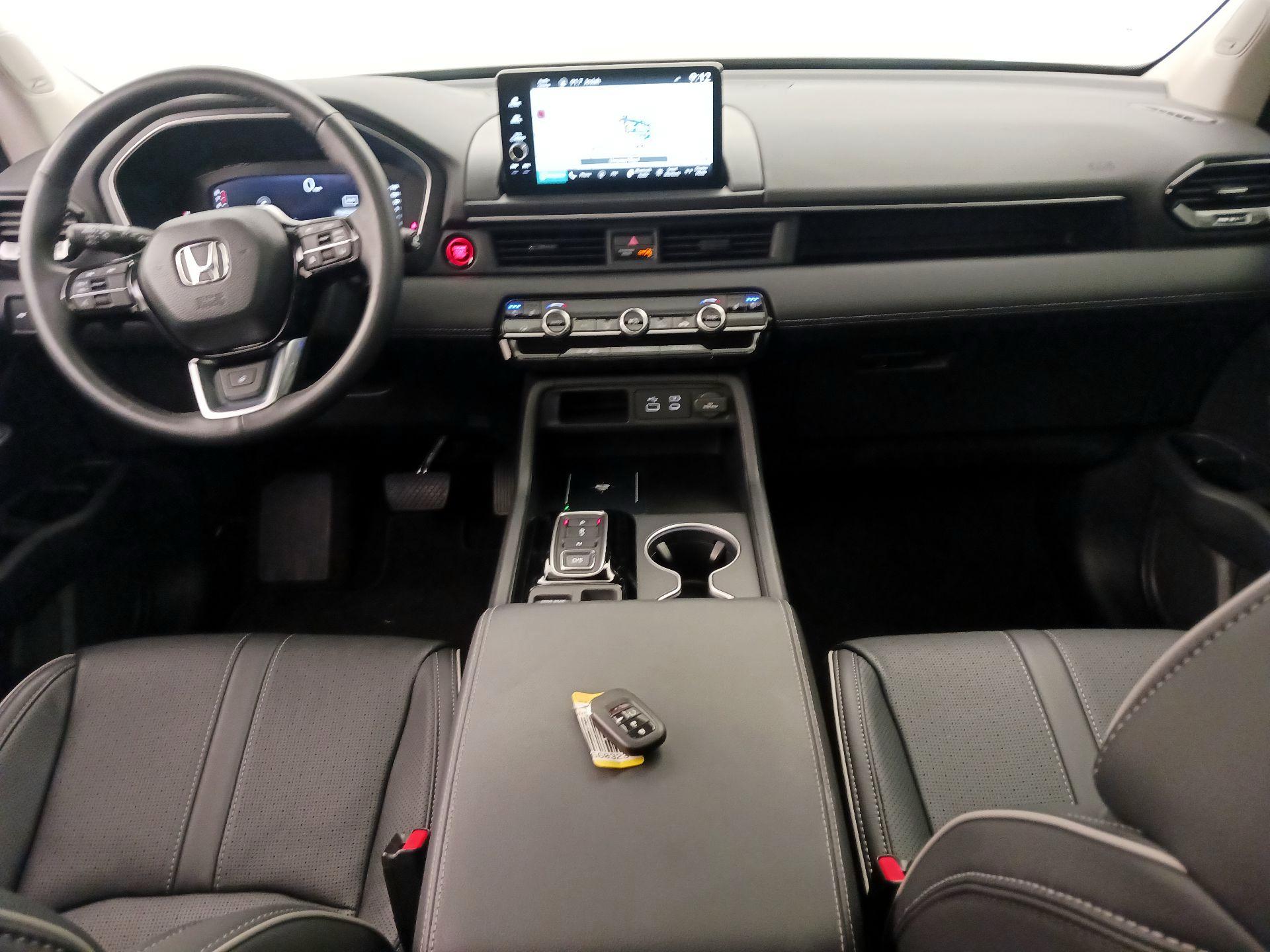Thumbnail: 2024 Honda Pilot - 9