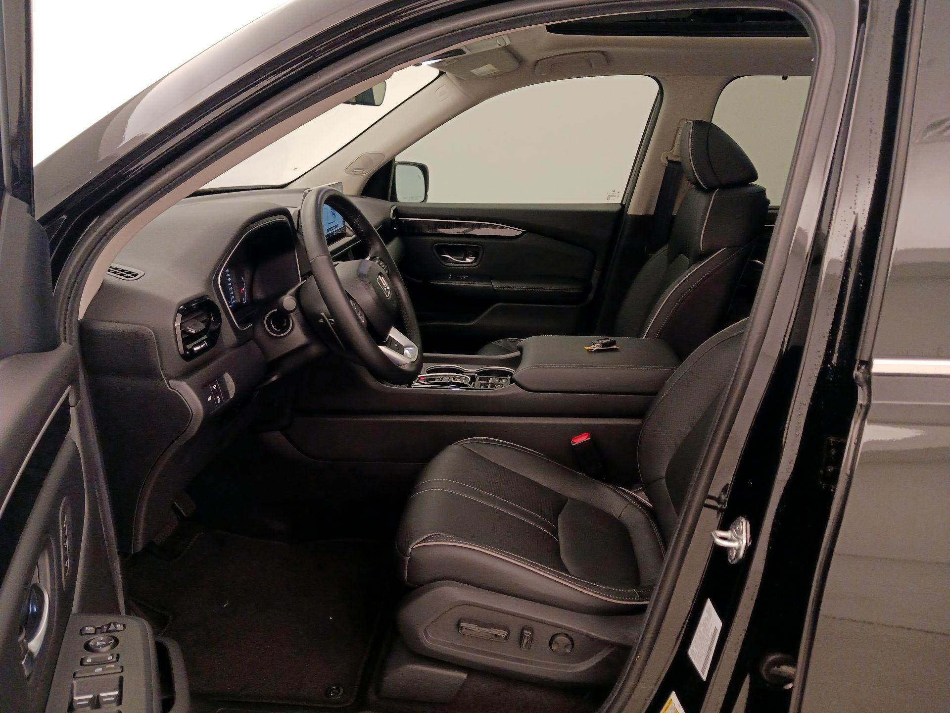 Thumbnail: 2024 Honda Pilot - 11