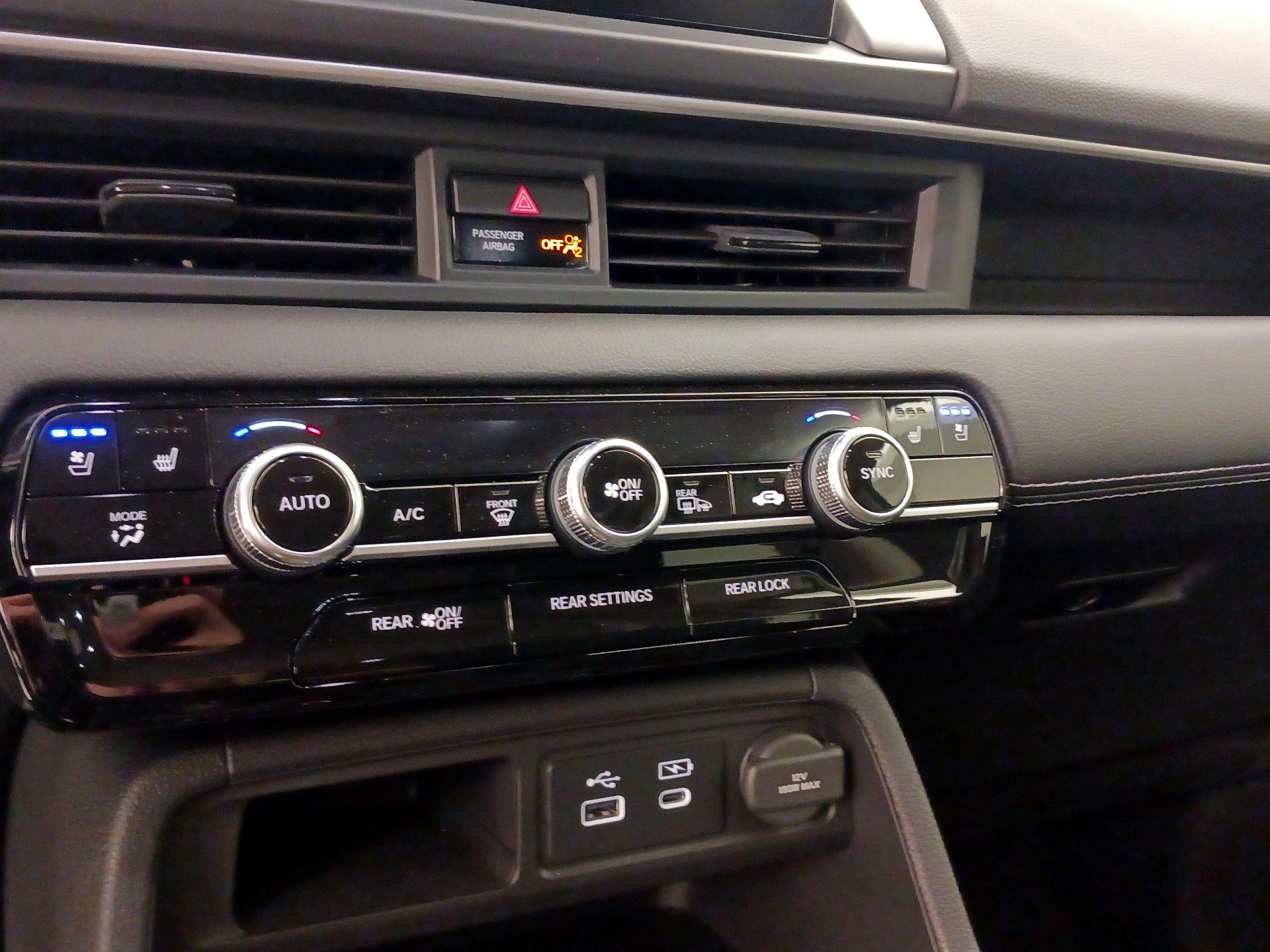 Thumbnail: 2024 Honda Pilot - 17