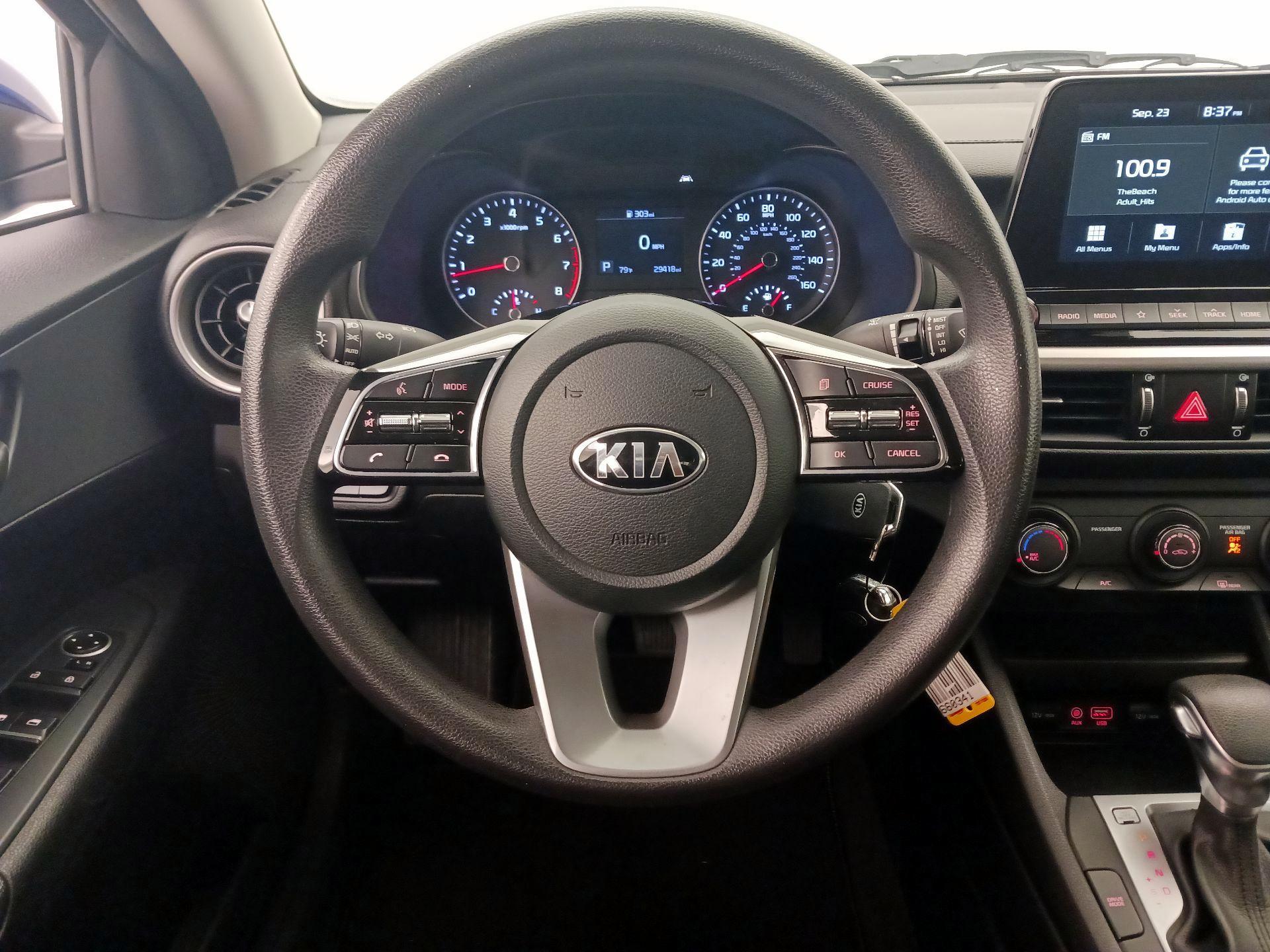 Thumbnail: 2020 Kia Forte - 10