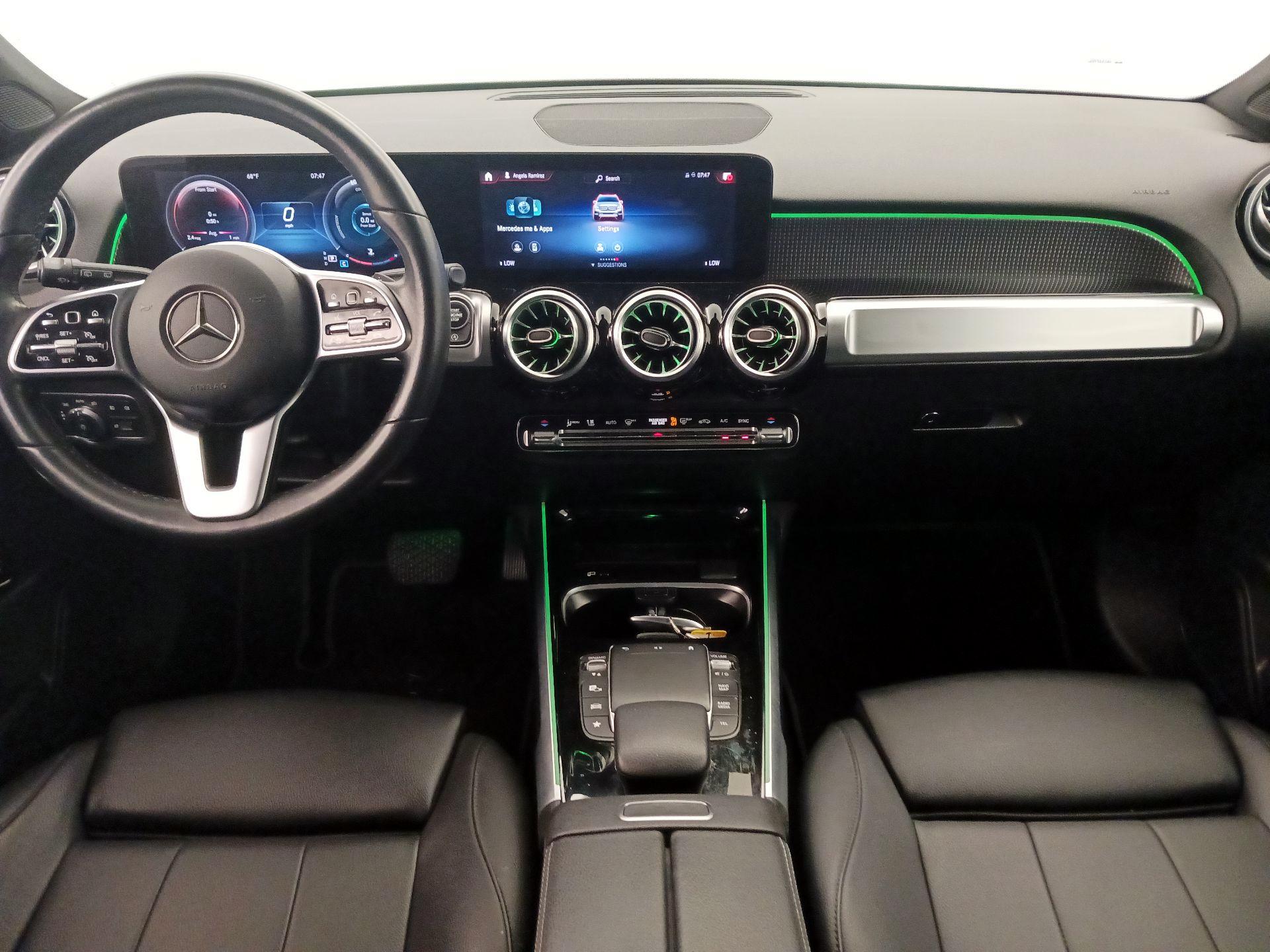 Thumbnail: 2022 Mercedes-Benz GLB - 9