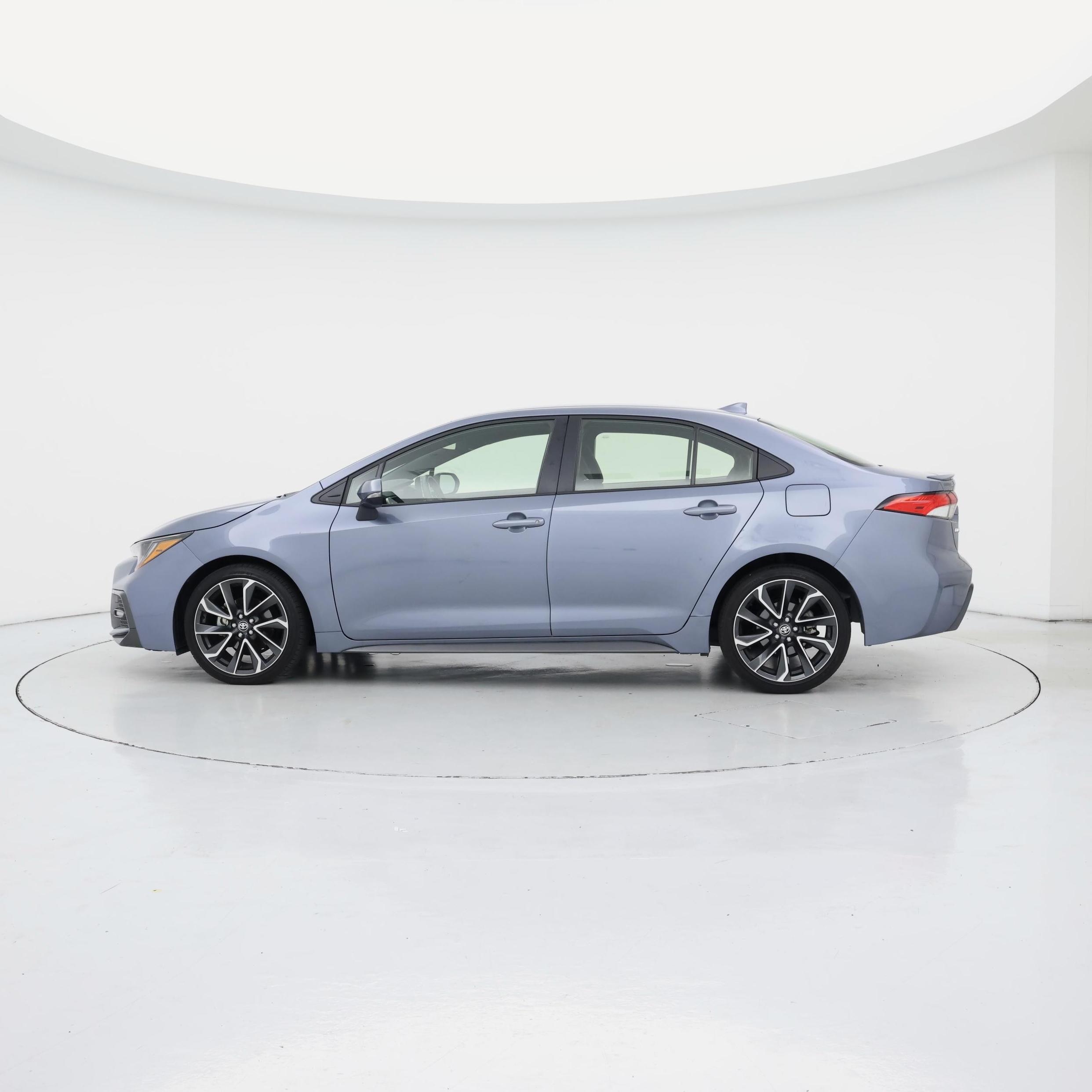 Thumbnail: 2022 Toyota Corolla - 3