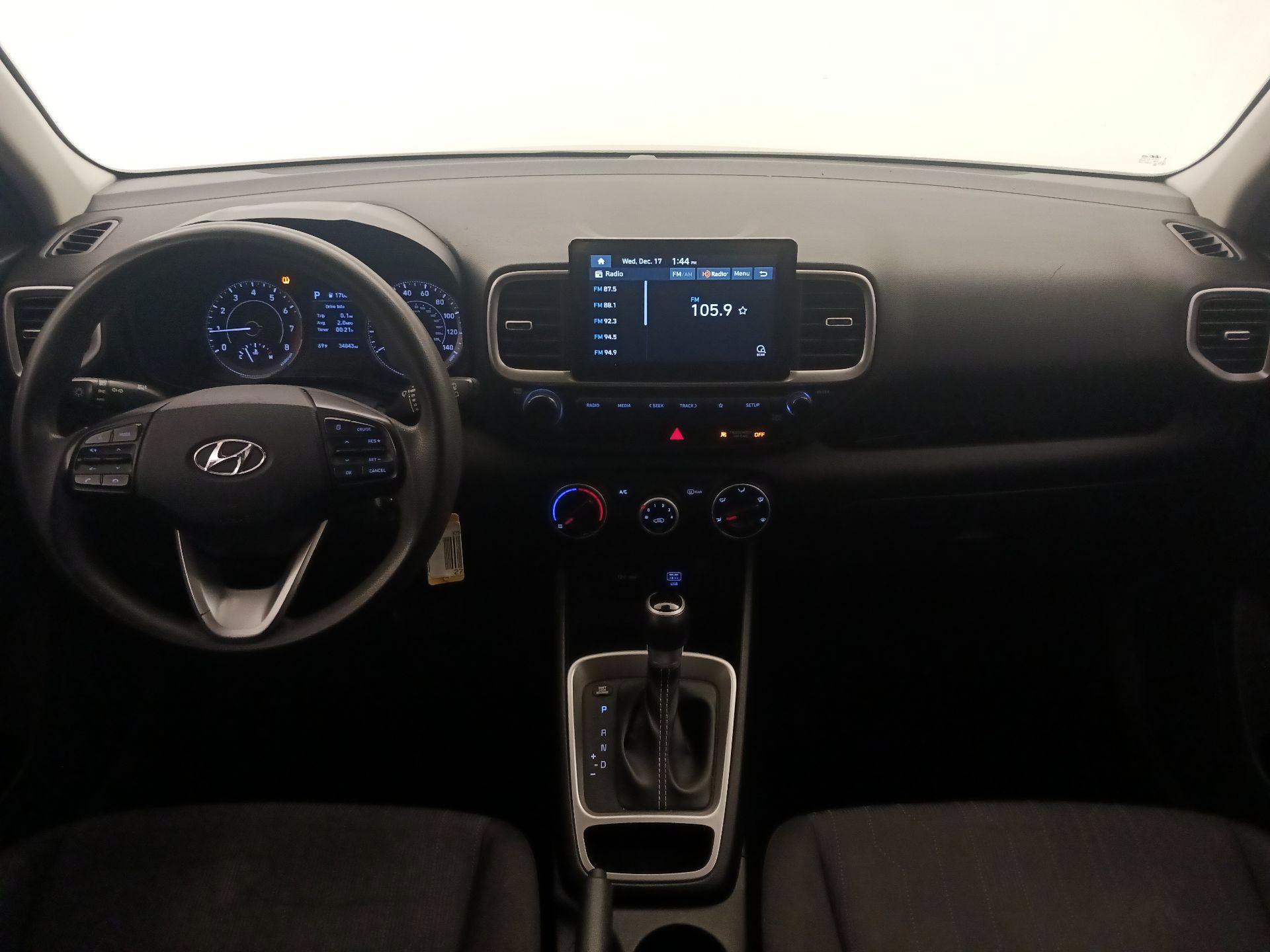 Thumbnail: 2021 Hyundai Venue - 9