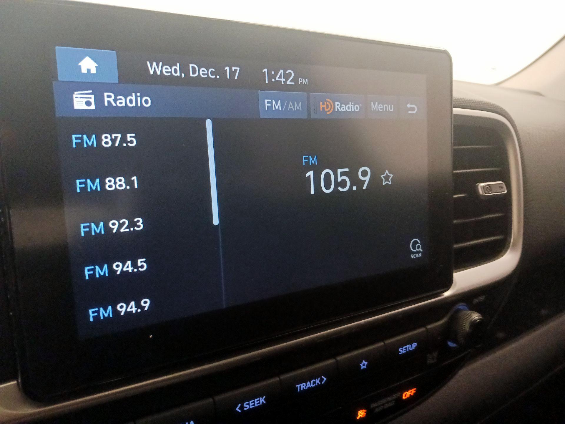 Thumbnail: 2021 Hyundai Venue - 15