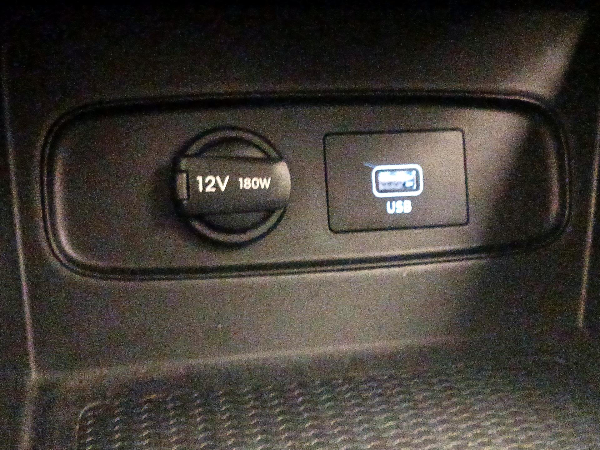 Thumbnail: 2021 Hyundai Venue - 18