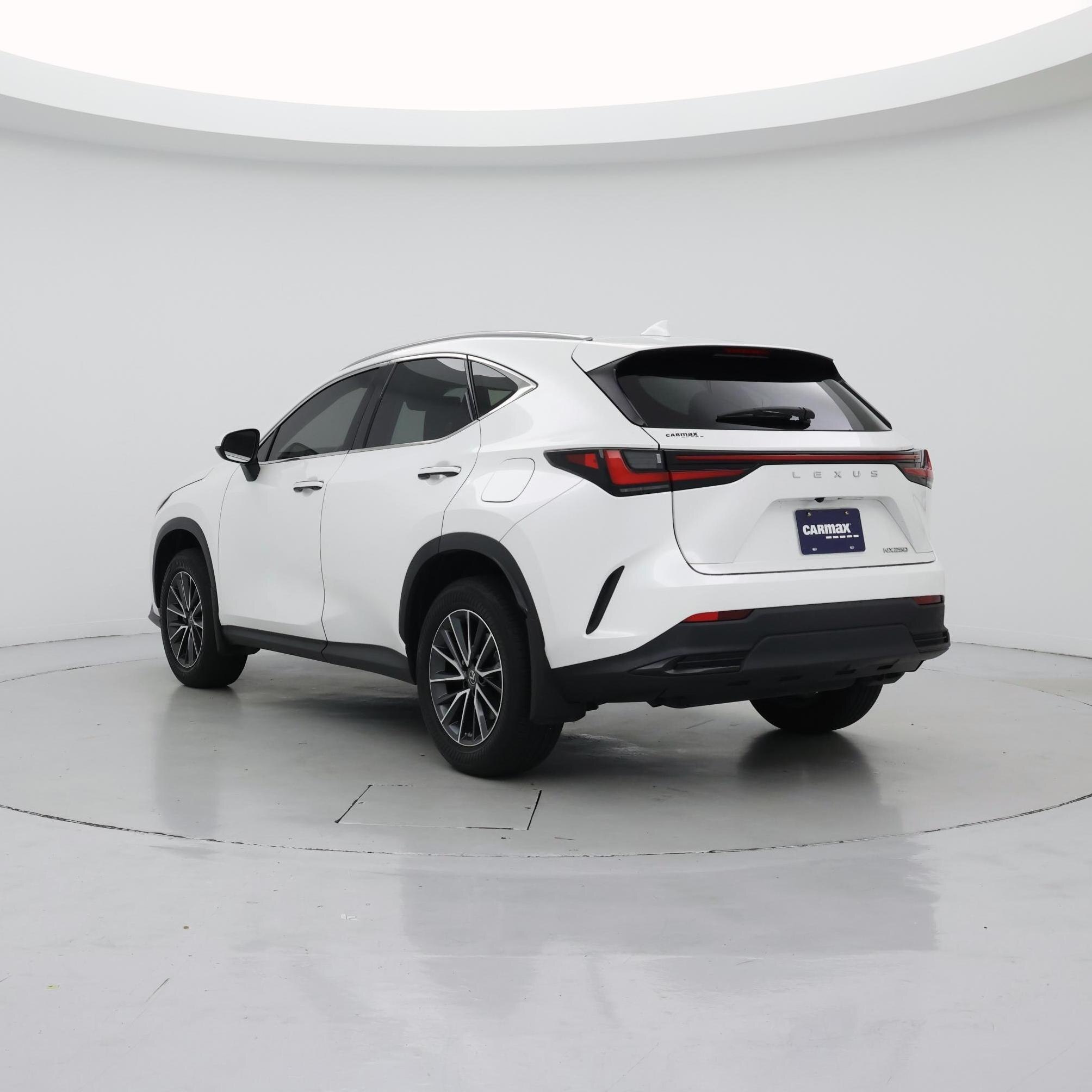 Thumbnail: 2022 Lexus NX - 2