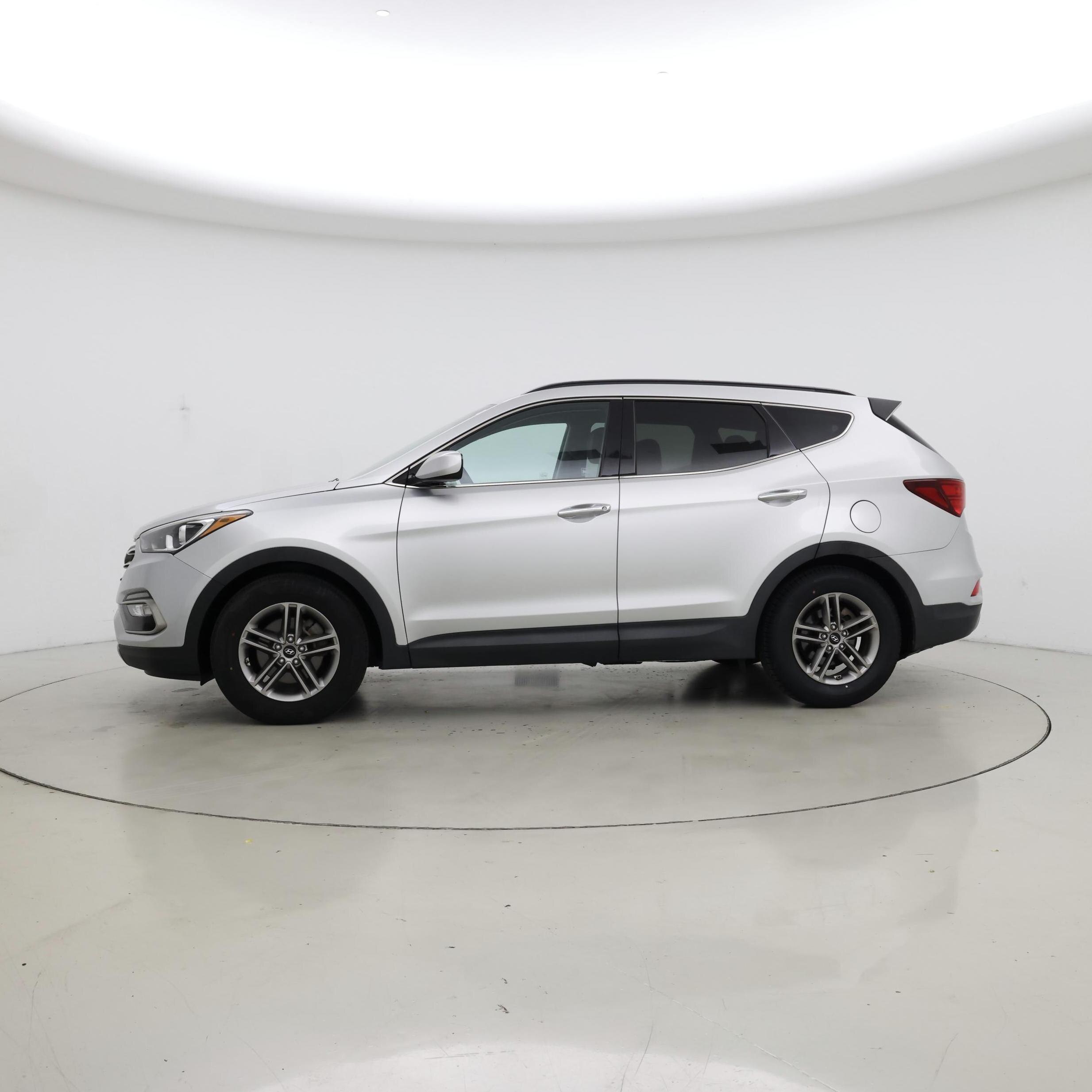 Thumbnail: 2017 Hyundai Santa Fe - 5