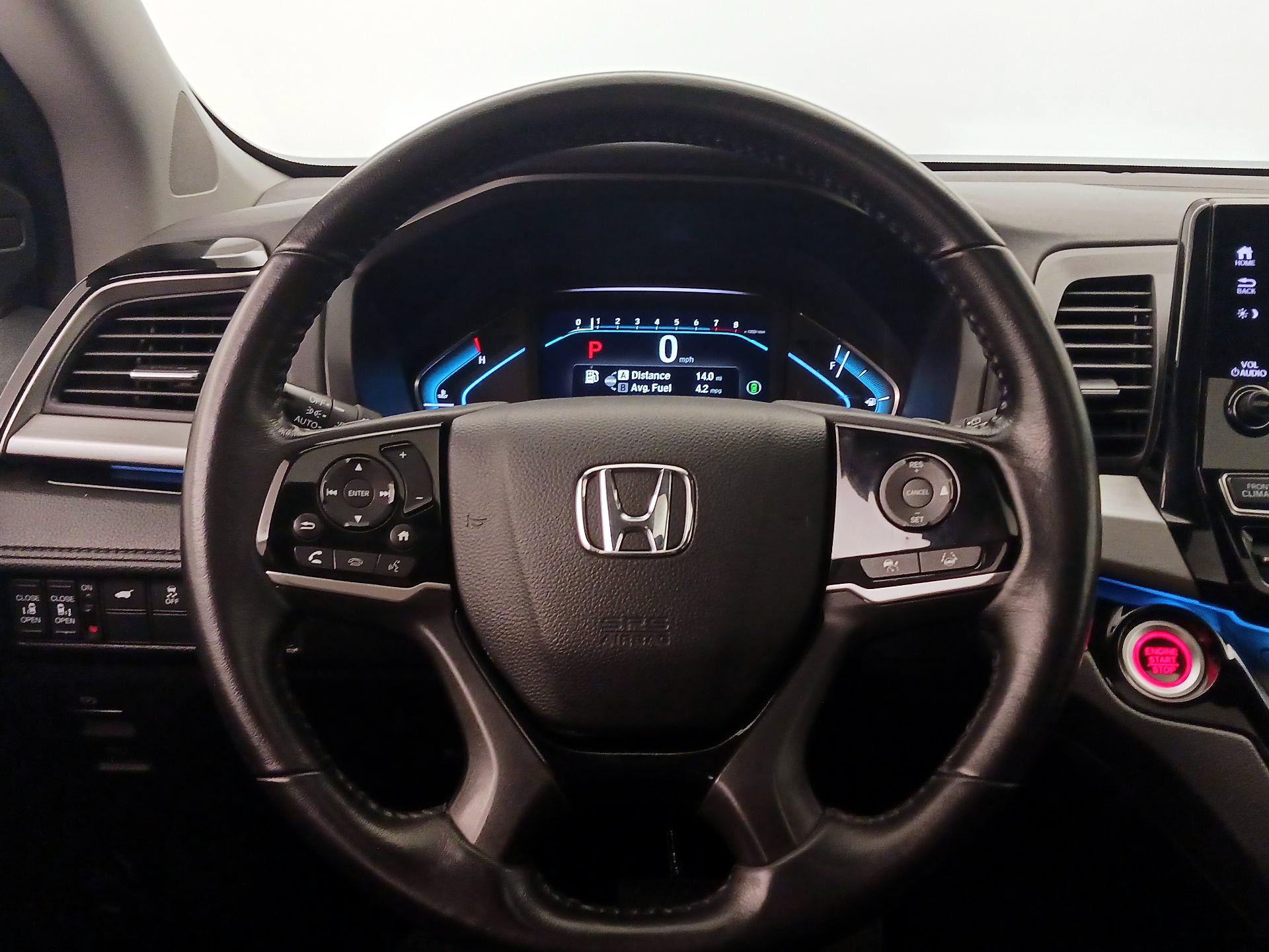 Thumbnail: 2023 Honda Odyssey - 10