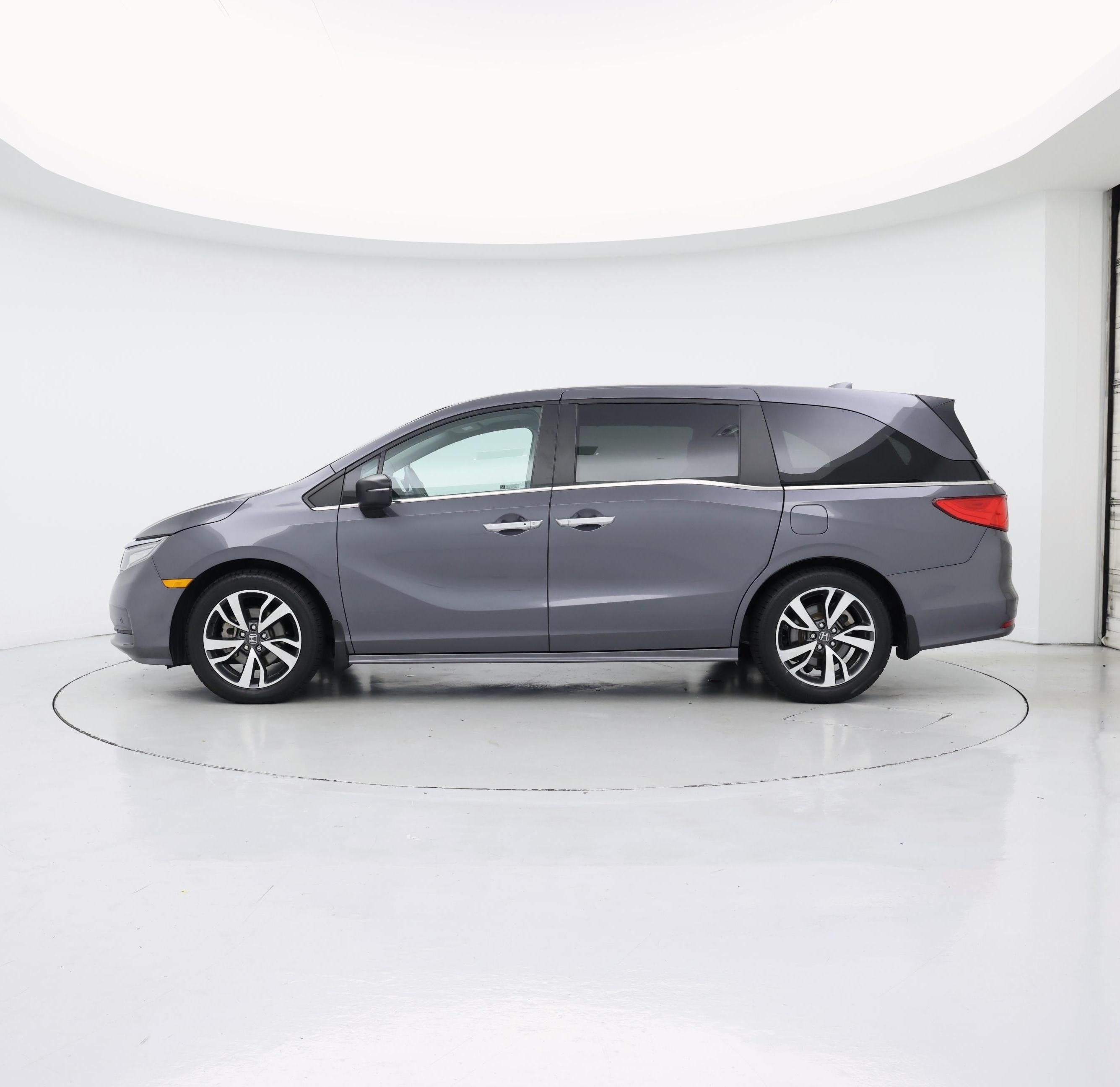 Thumbnail: 2023 Honda Odyssey - 3