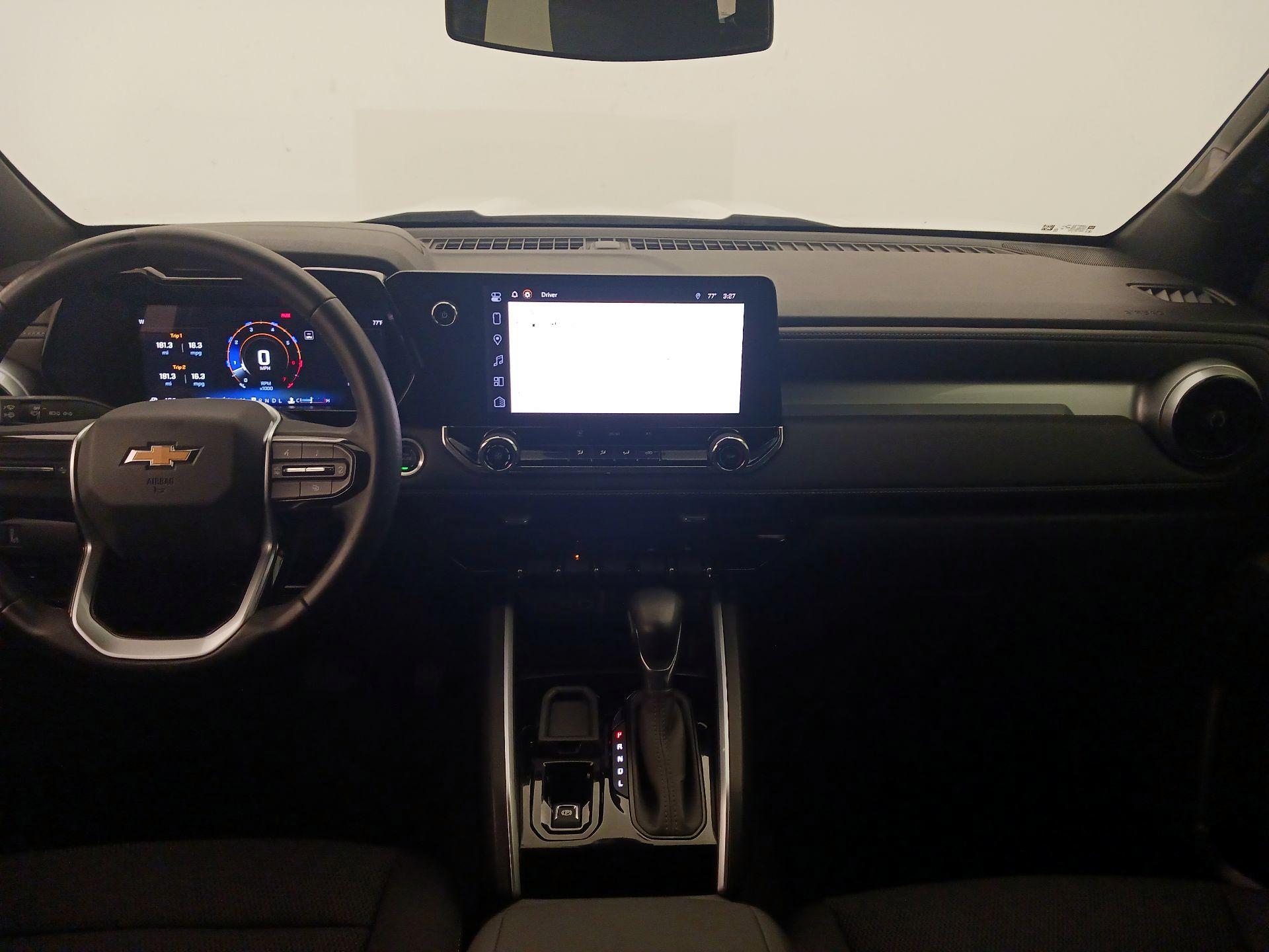 Thumbnail: 2024 Chevrolet Colorado - 9