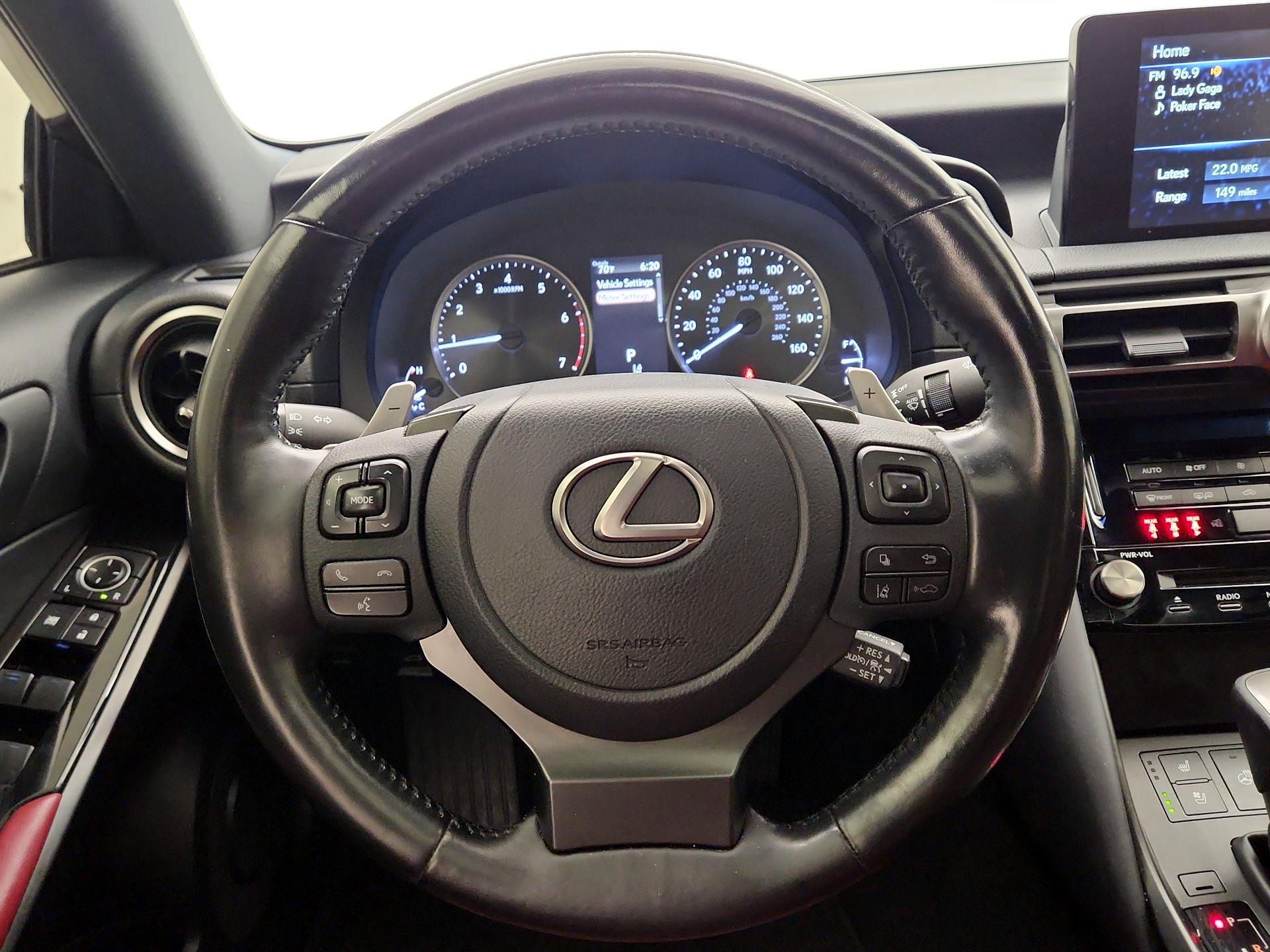 Thumbnail: 2021 Lexus IS - 10