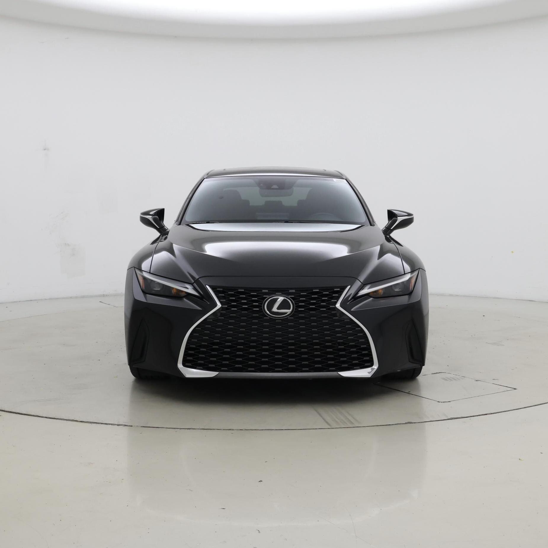 Thumbnail: 2021 Lexus IS - 5