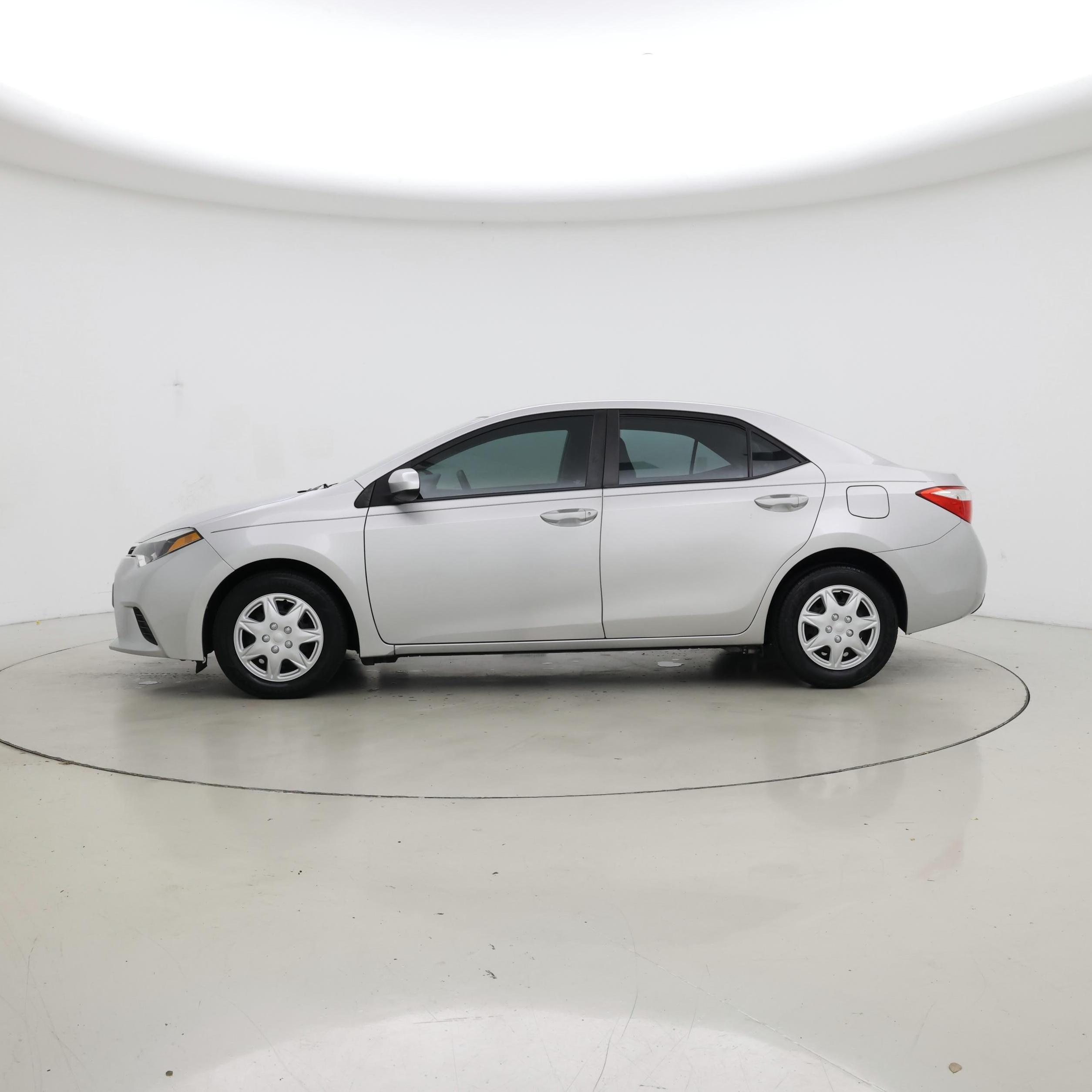 Thumbnail: 2016 Toyota Corolla - 3