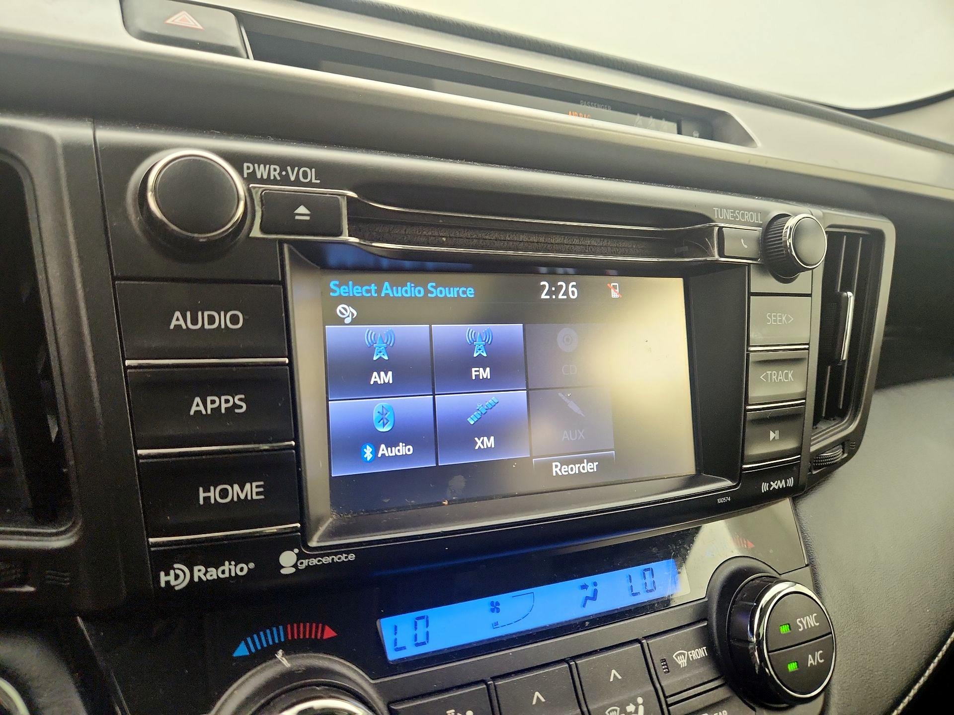 Thumbnail: 2018 Toyota RAV4 - 15