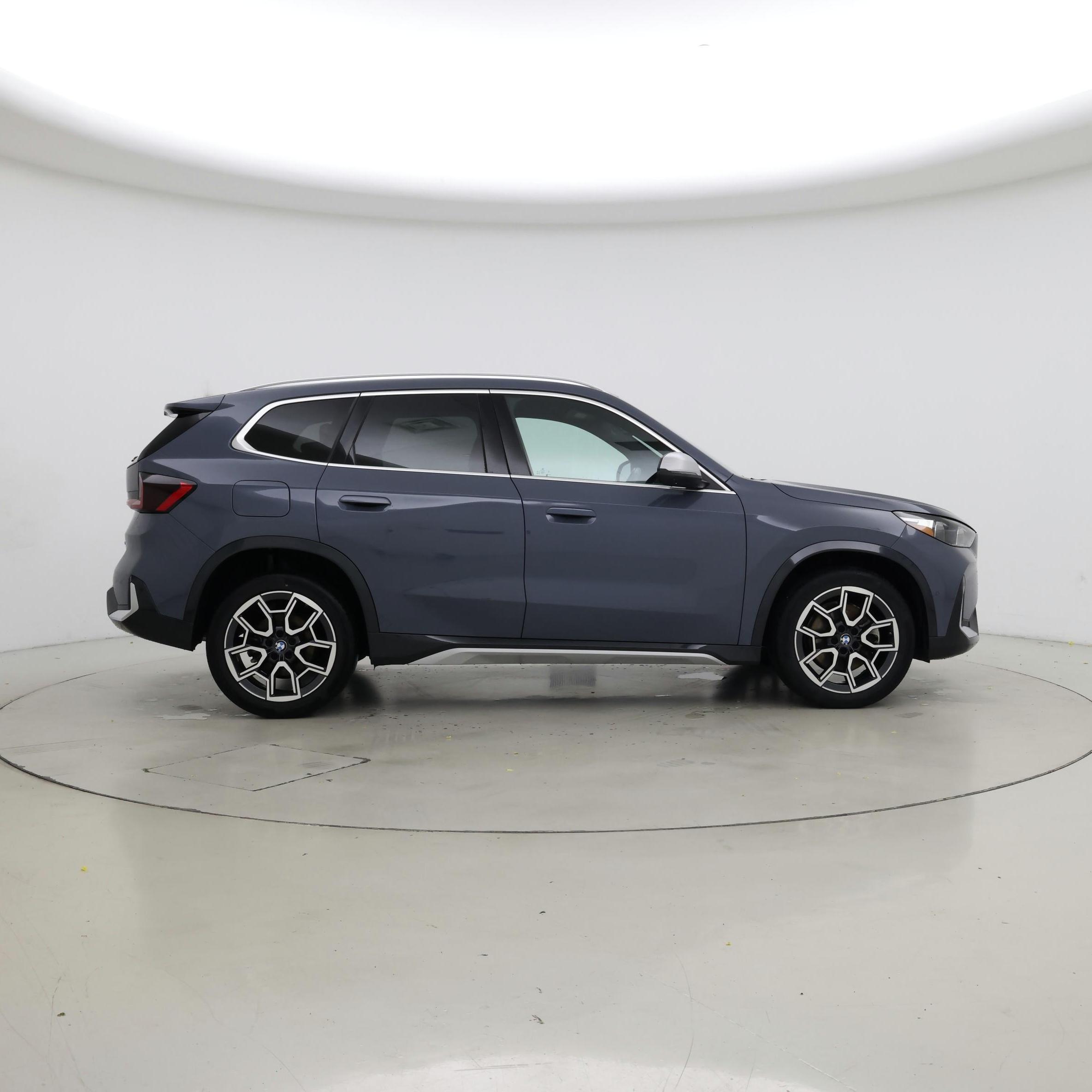 Thumbnail: 2023 BMW X1 - 7