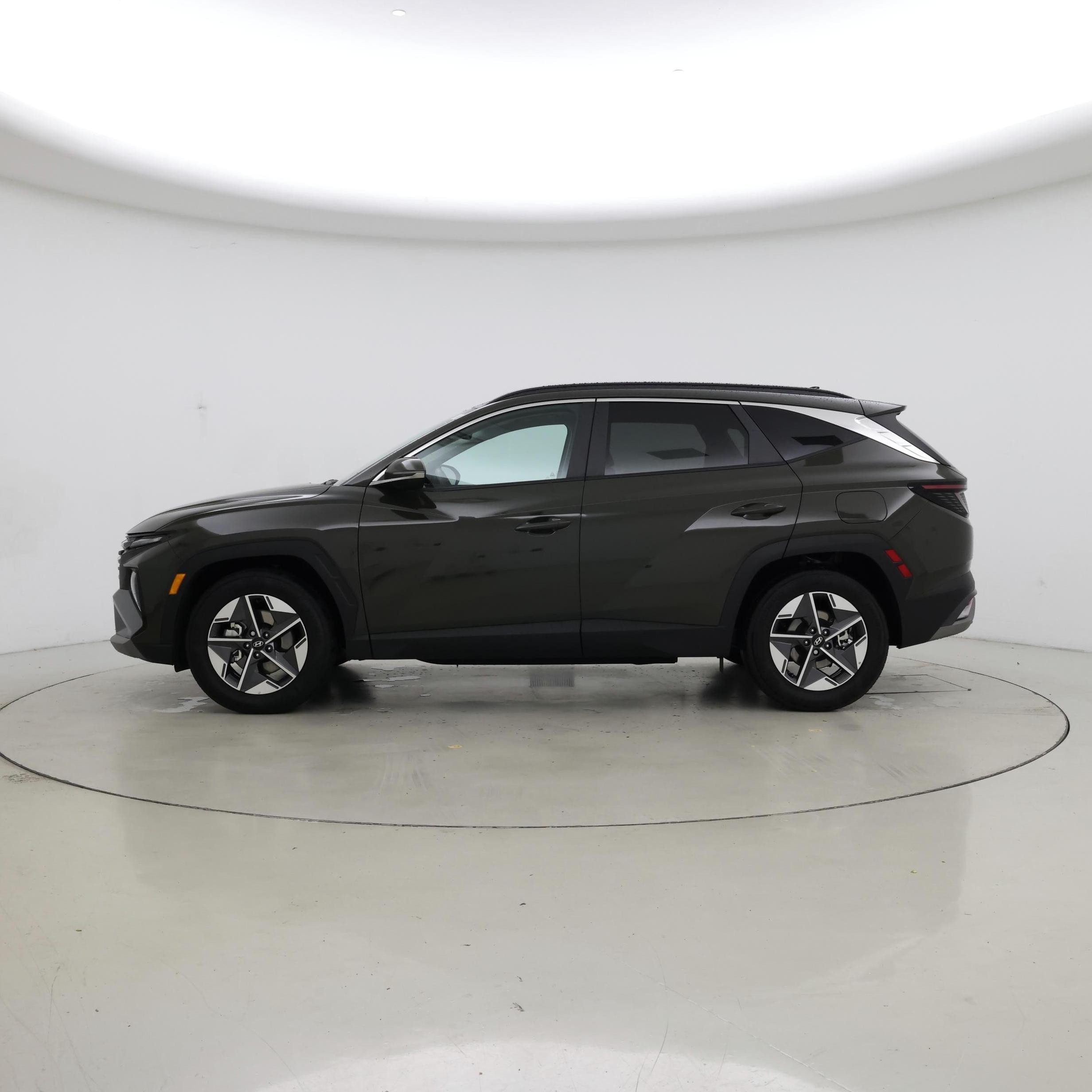 Thumbnail: 2025 Hyundai Tucson - 3