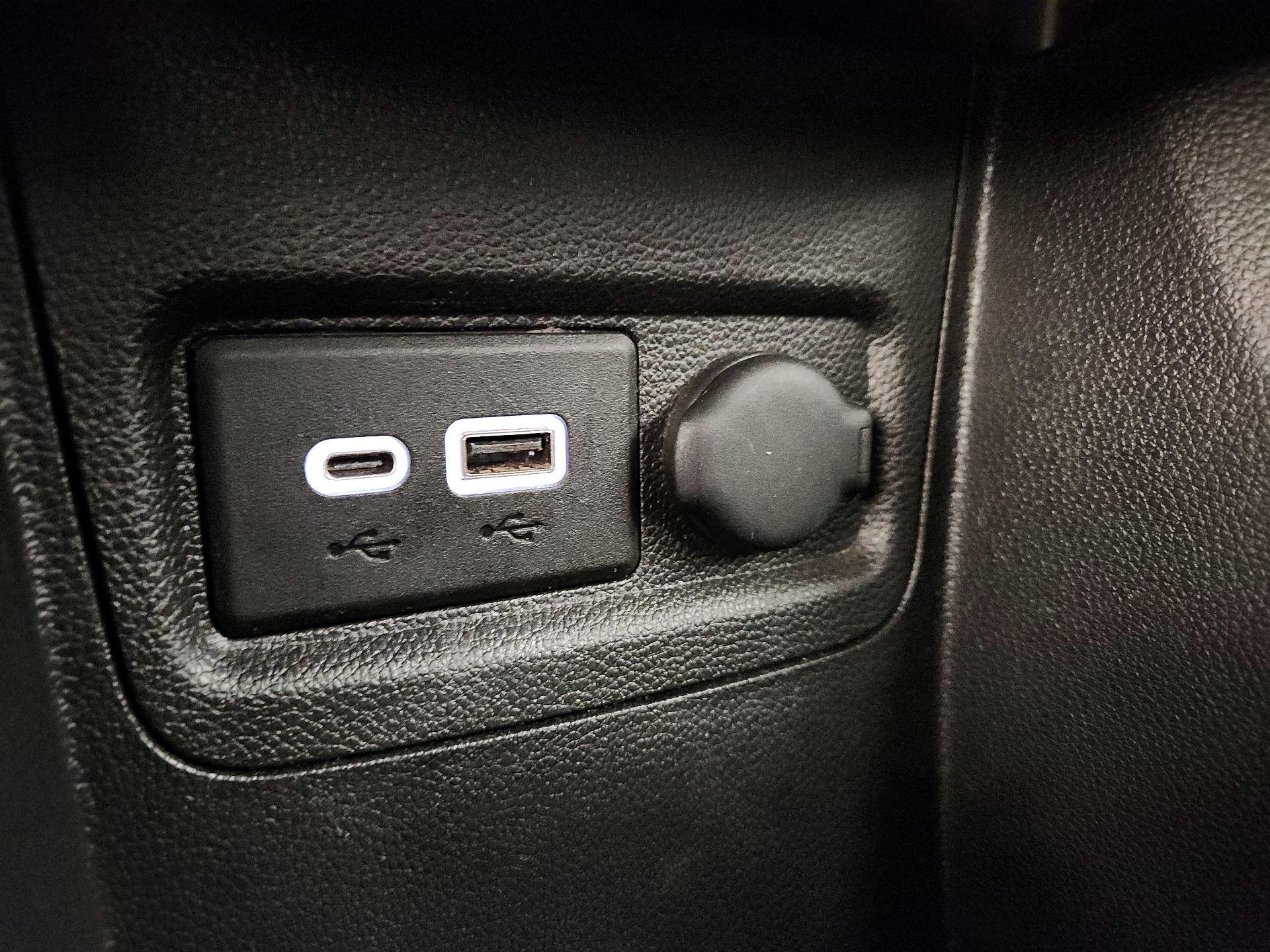Thumbnail: 2021 Chevrolet Spark - 18