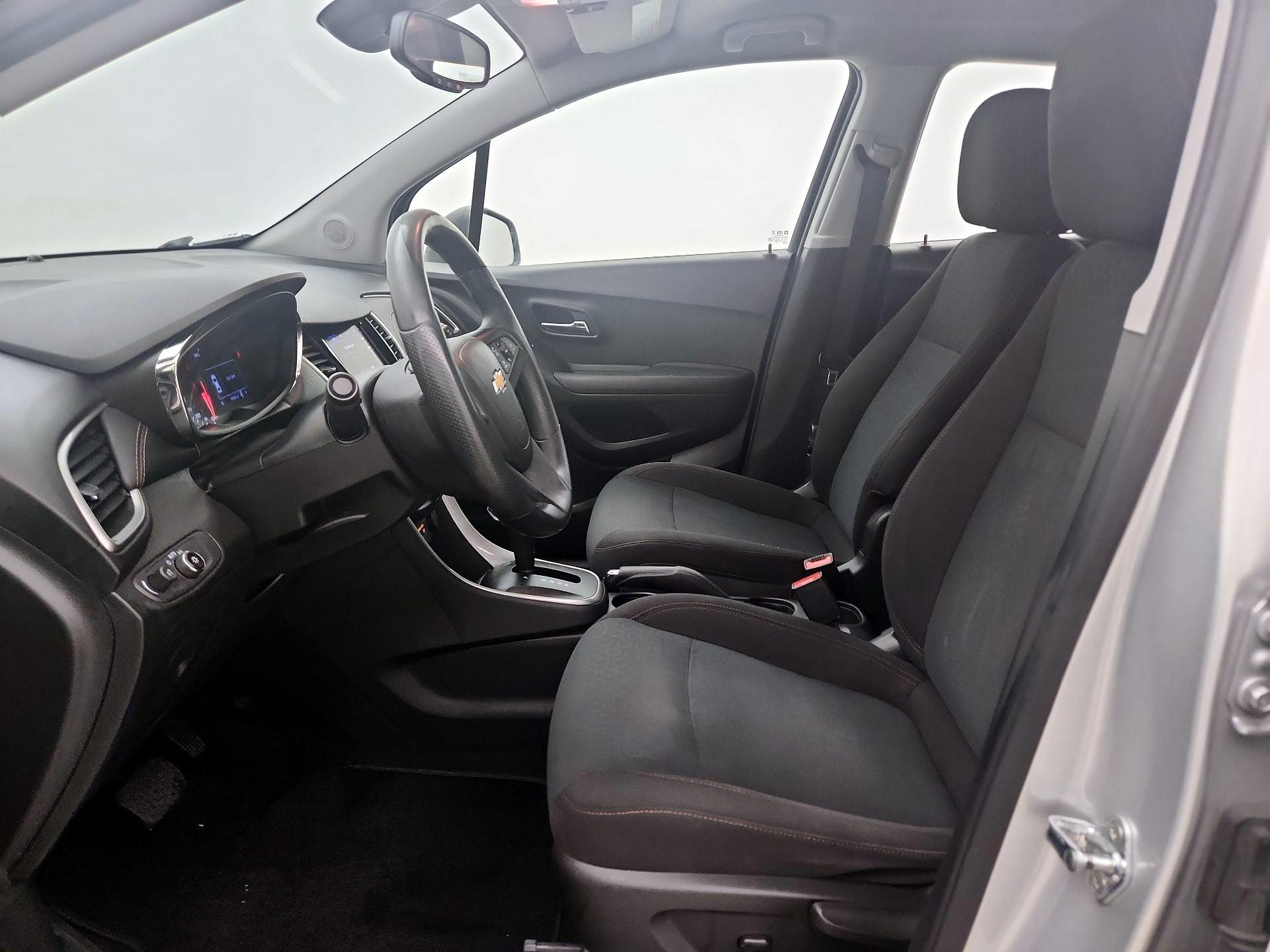 Thumbnail: 2020 Chevrolet Trax - 11