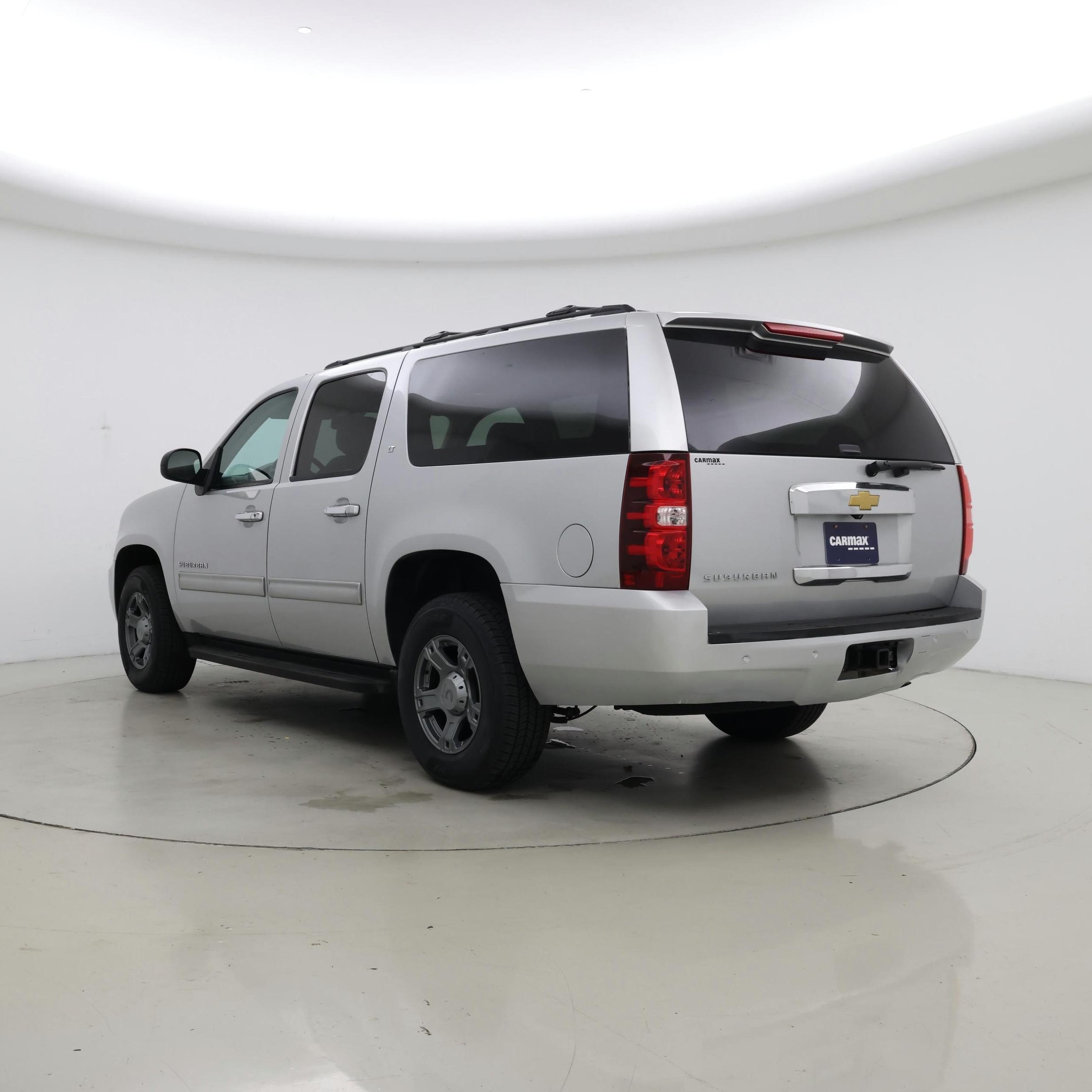 Thumbnail: 2014 Chevrolet Suburban - 2