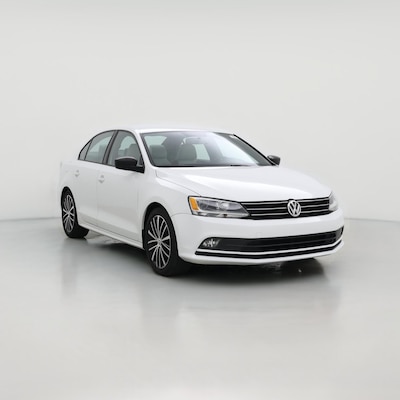 White 2016 Volkswagen Jetta Sport