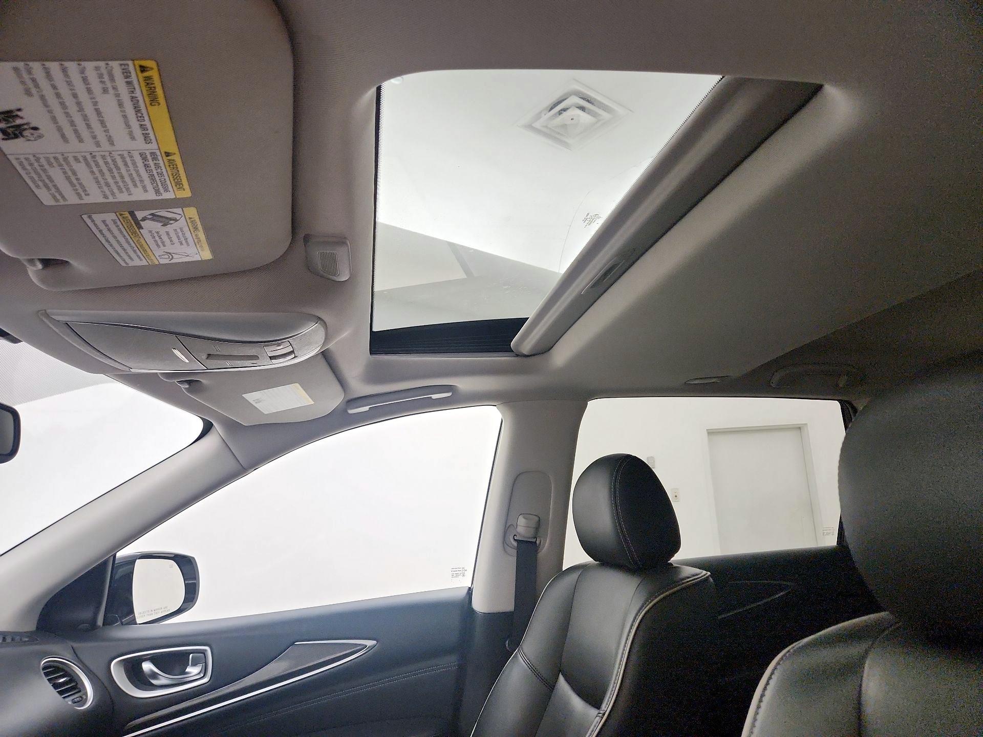 Thumbnail: 2019 INFINITI QX60 - 19