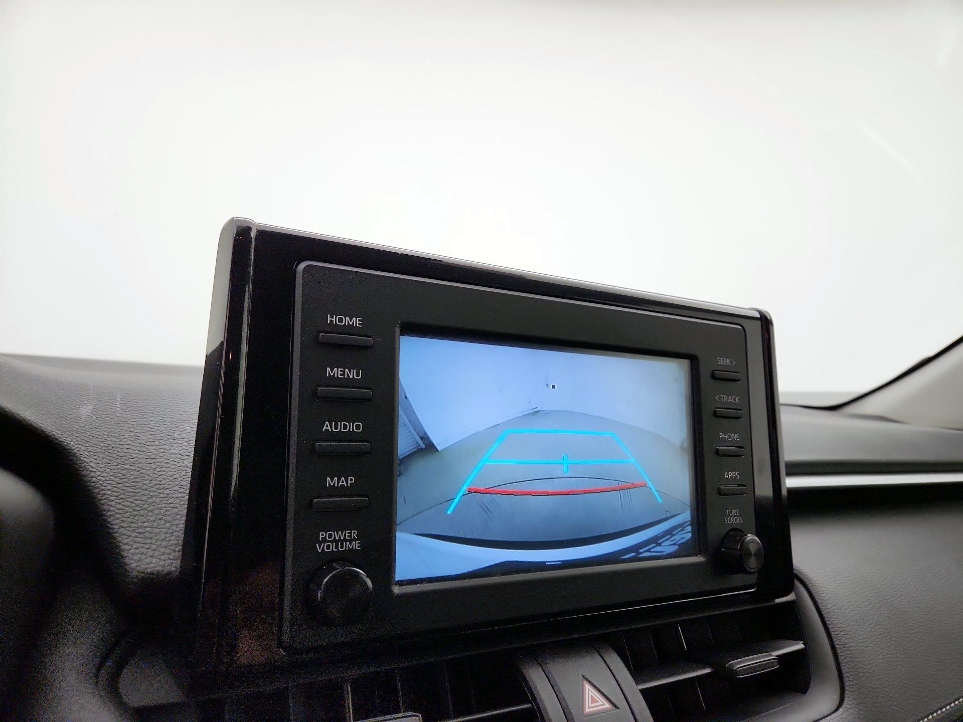 Thumbnail: 2019 Toyota RAV4 - 14