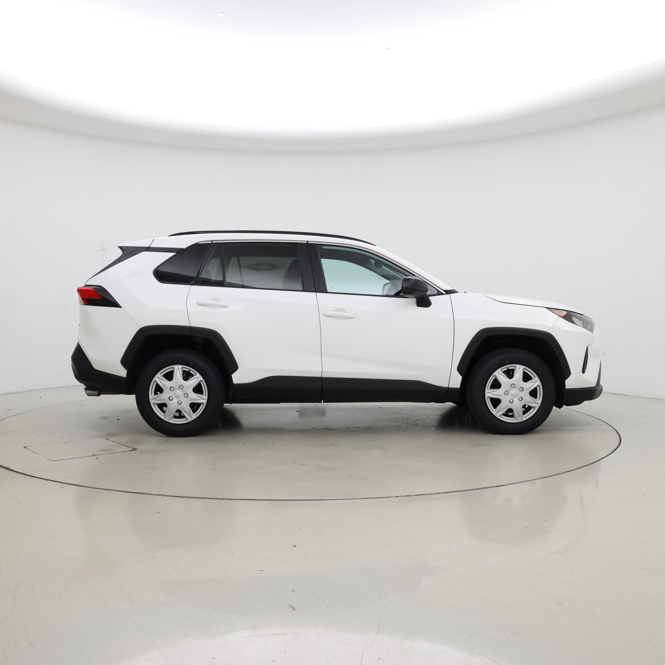 Thumbnail: 2019 Toyota RAV4 - 7