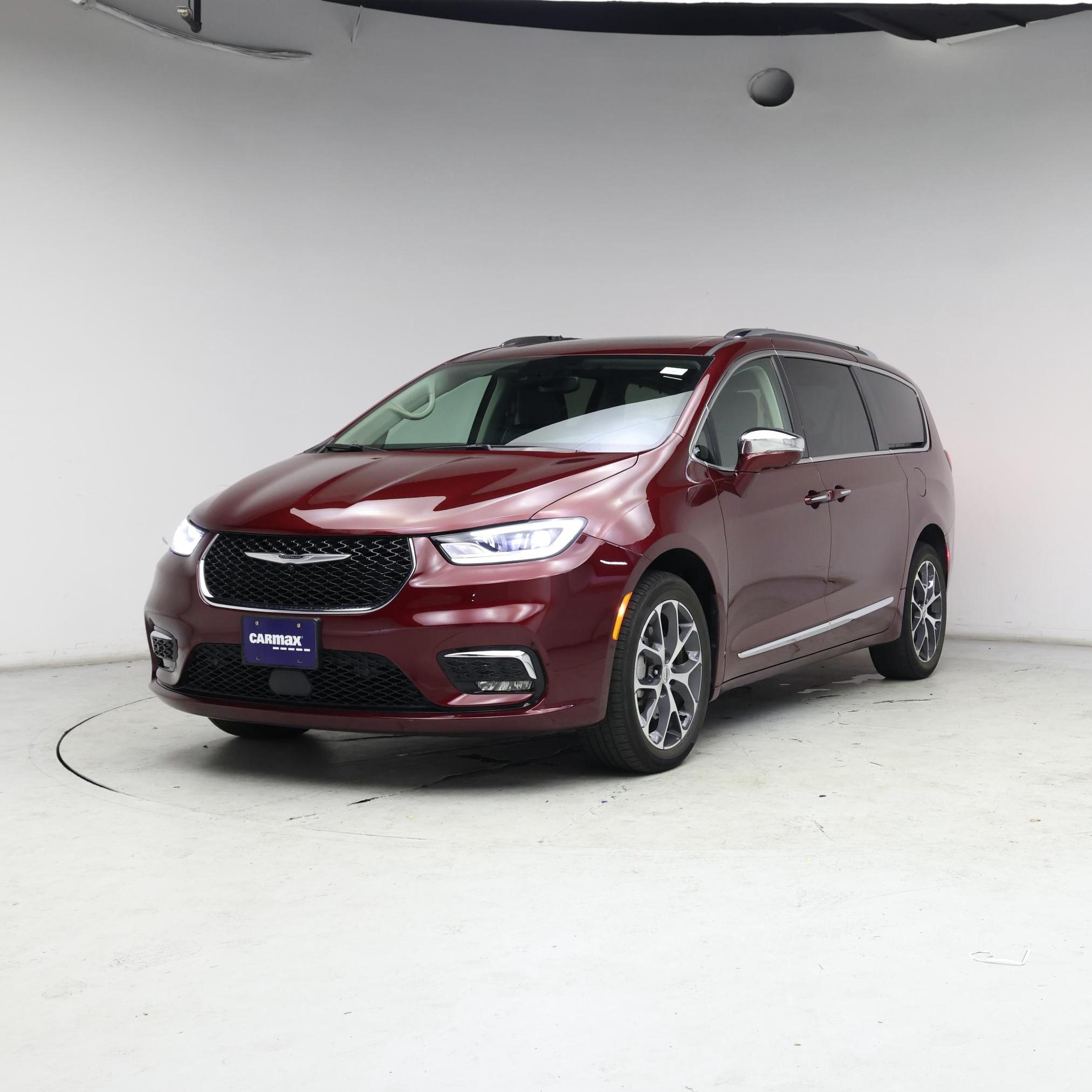 Thumbnail: 2021 Chrysler Pacifica - 4